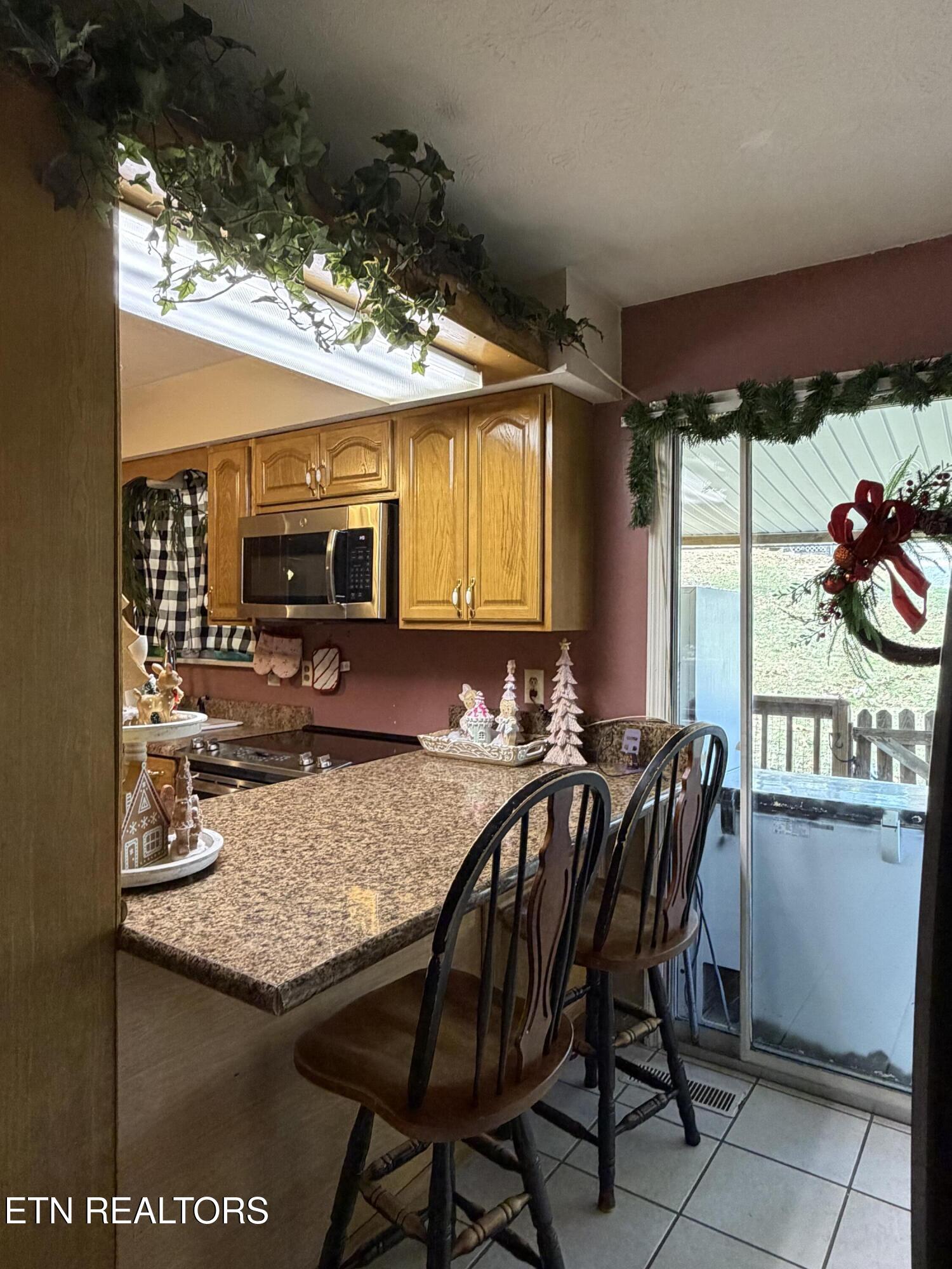 310 Hollifield Drive Jacksboro TN 37757