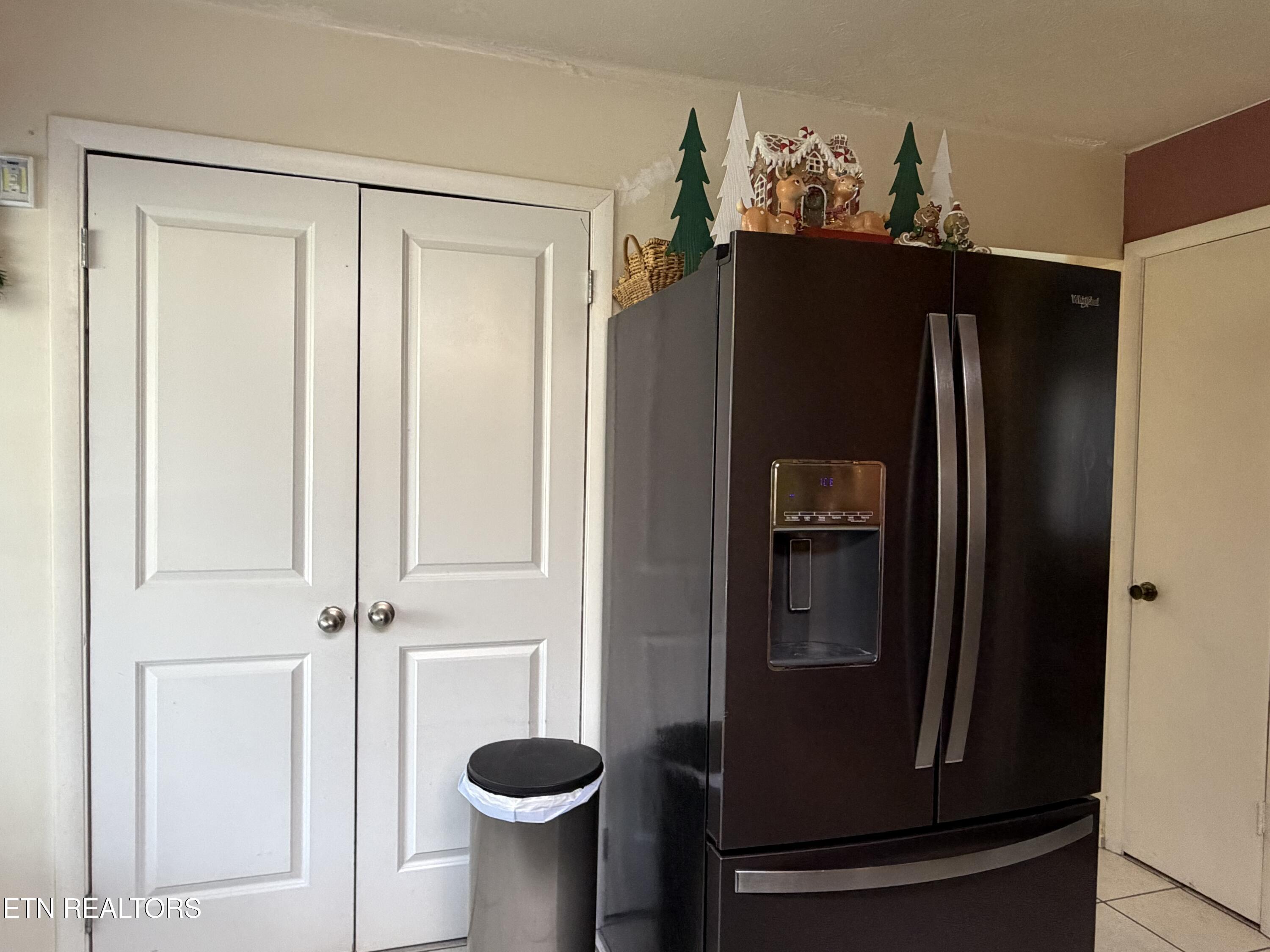 310 Hollifield Drive Jacksboro TN 37757