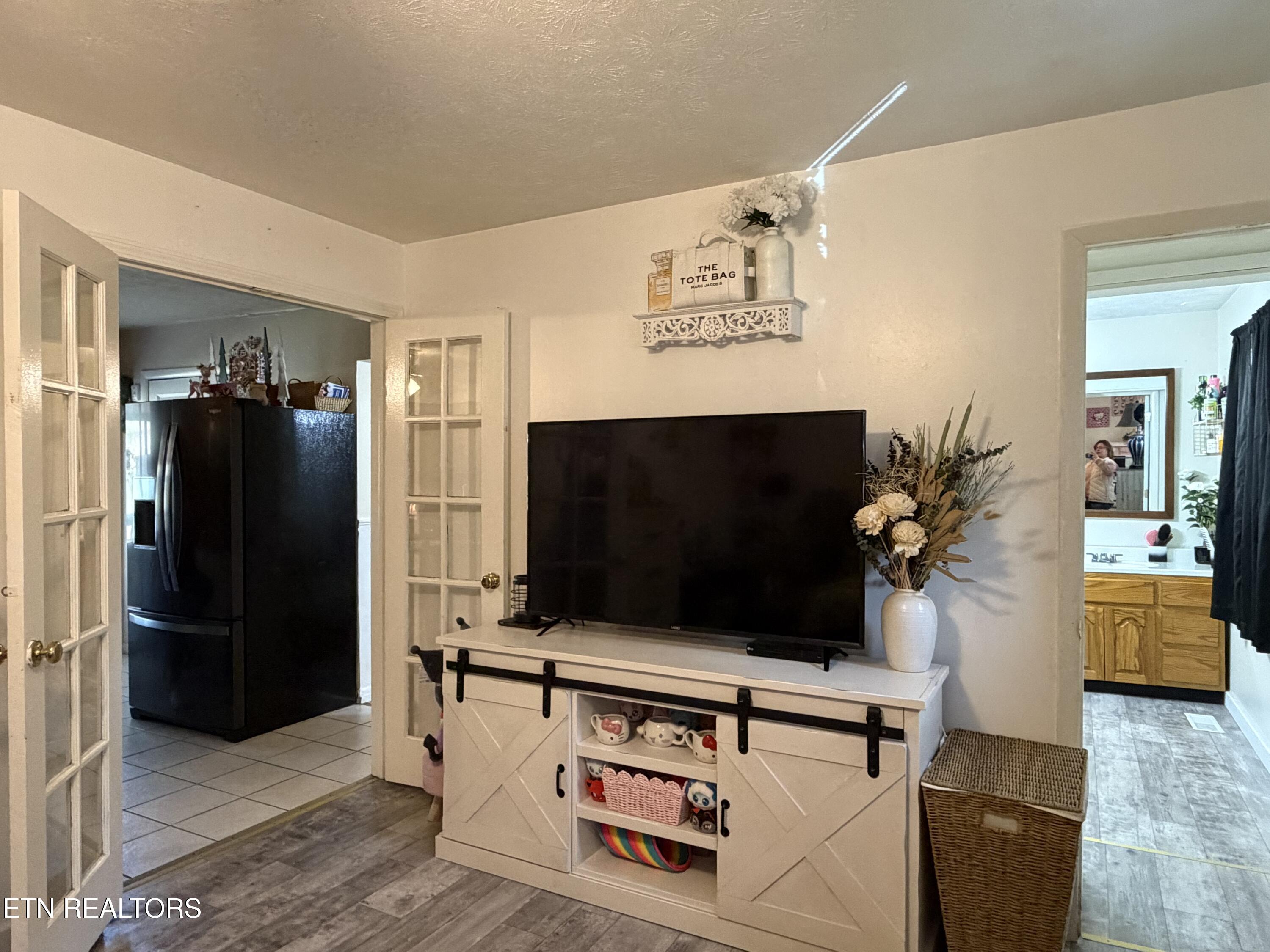 310 Hollifield Drive Jacksboro TN 37757