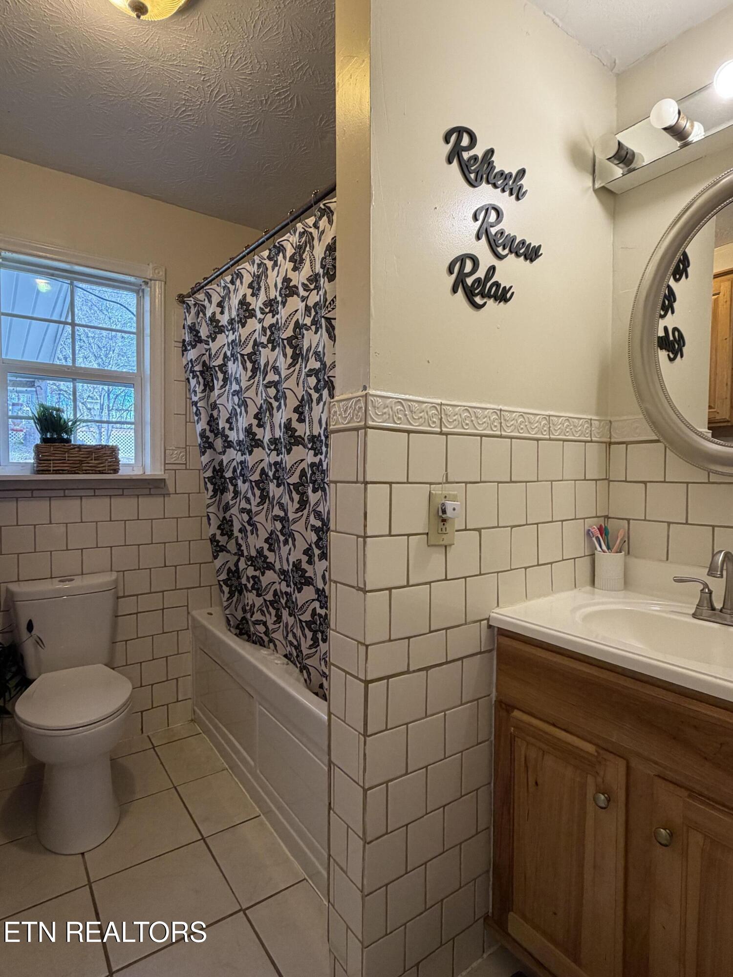 310 Hollifield Drive Jacksboro TN 37757