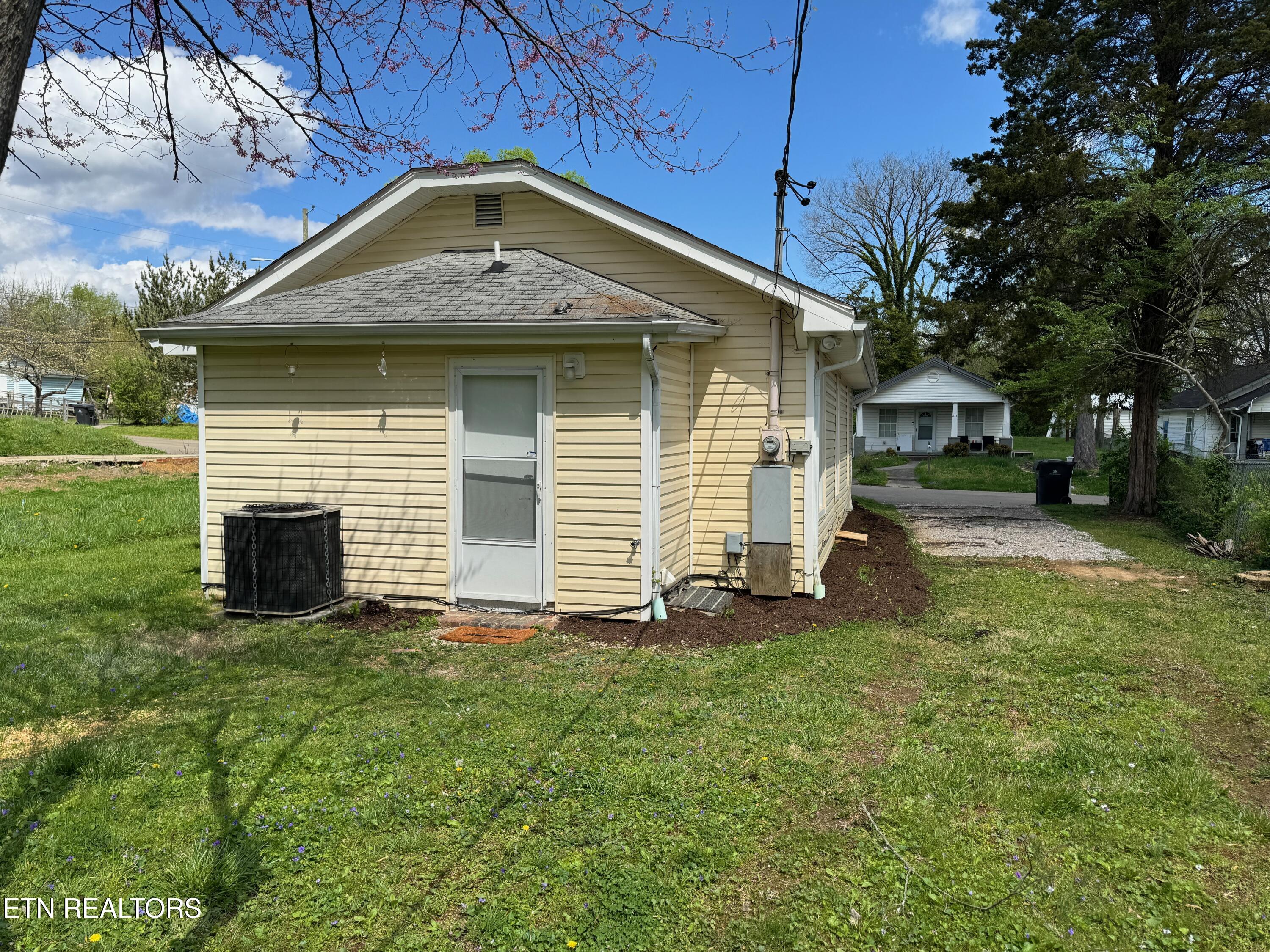 213 Connex Street Knoxville TN 37914
