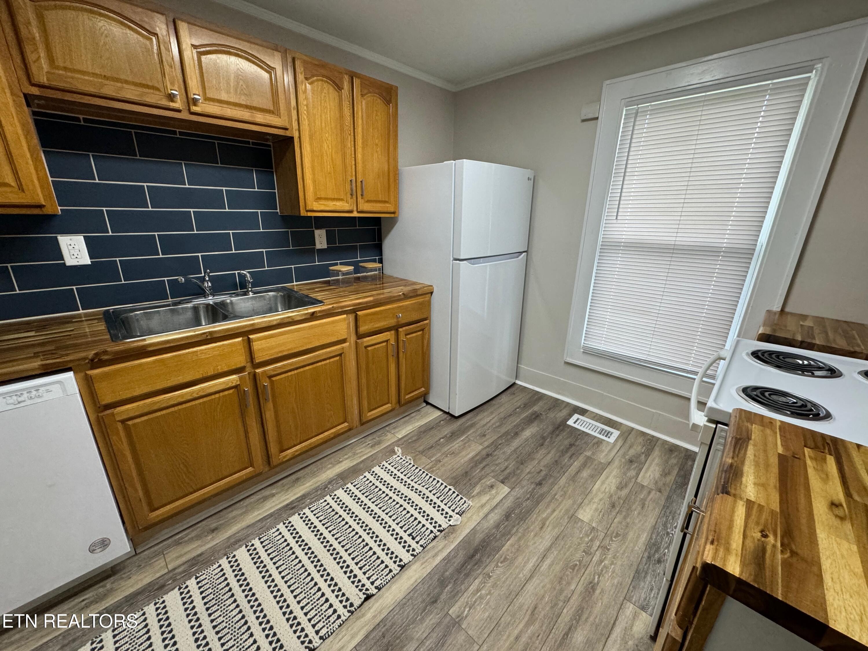 213 Connex Street Knoxville TN 37914