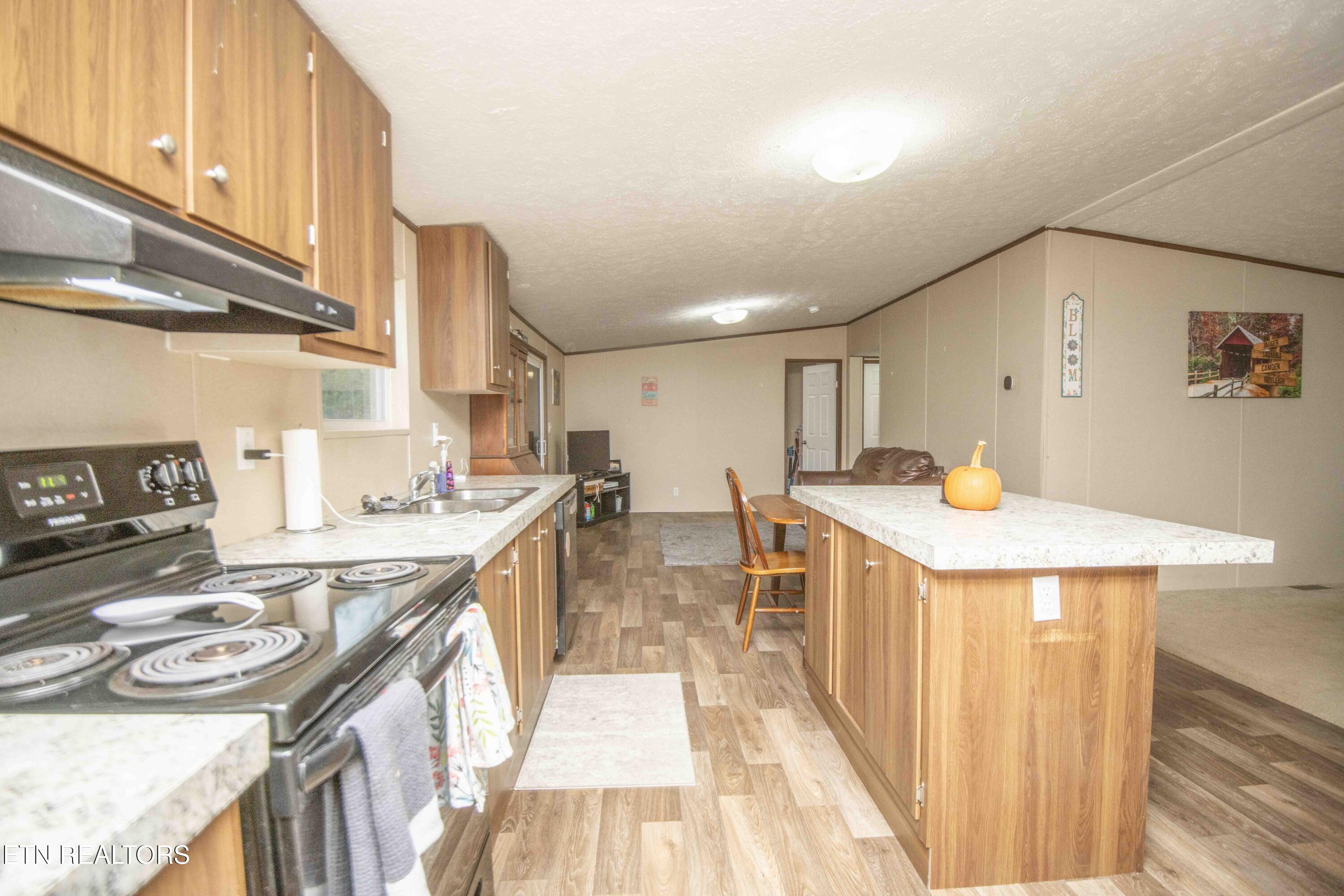 109 Winding Trail Harriman TN 37748