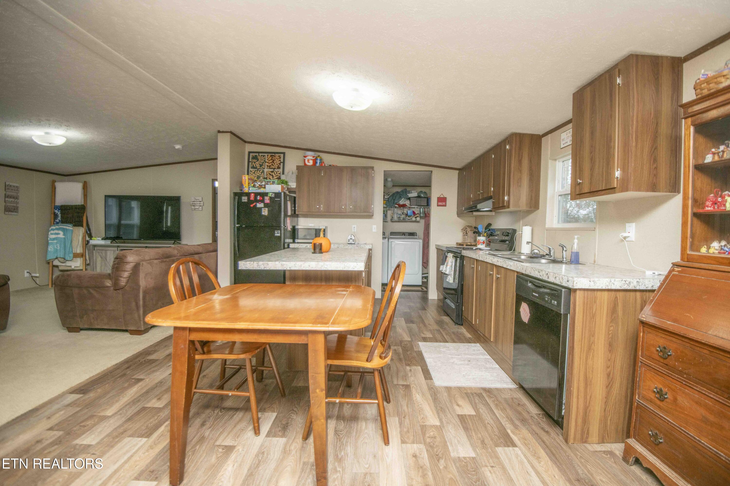 109 Winding Trail Harriman TN 37748