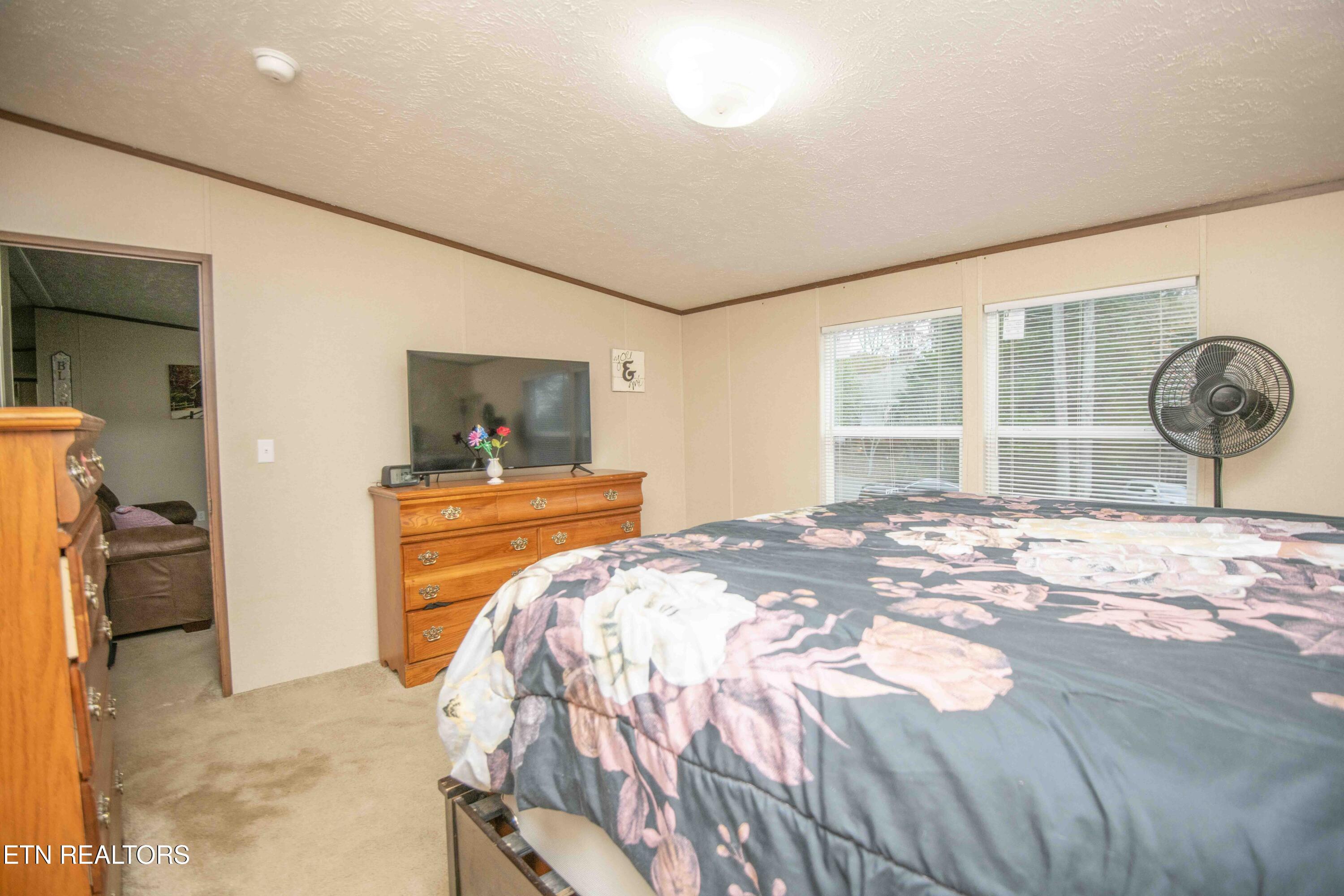 109 Winding Trail Harriman TN 37748