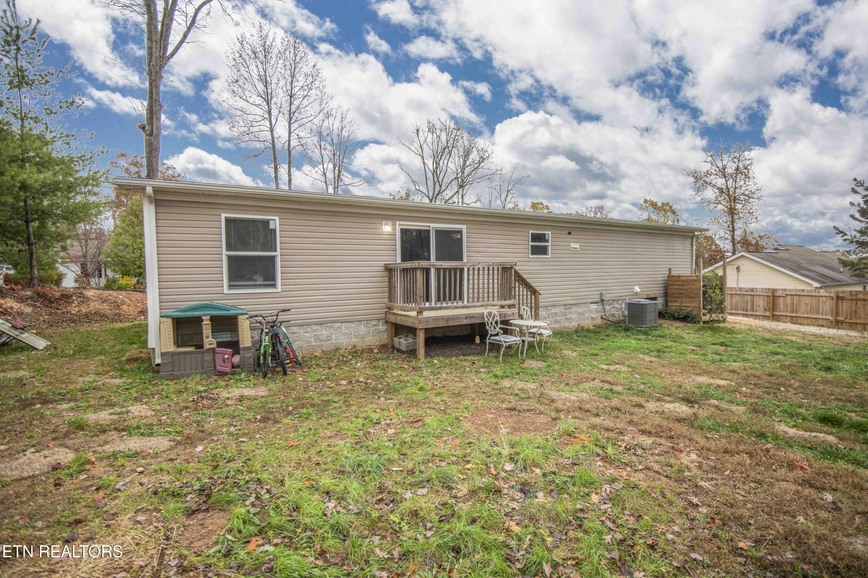 109 Winding Trail Harriman TN 37748