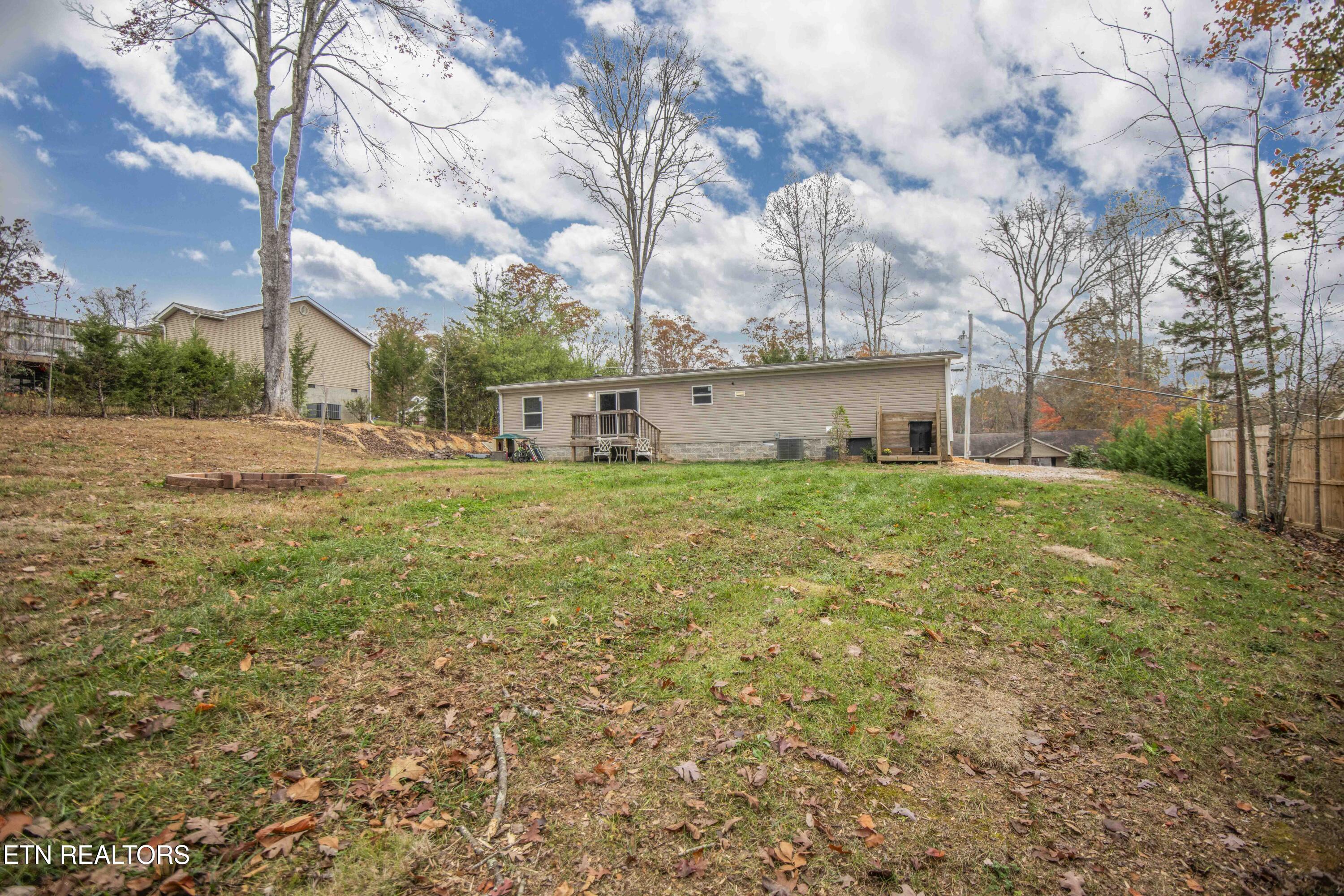 109 Winding Trail Harriman TN 37748
