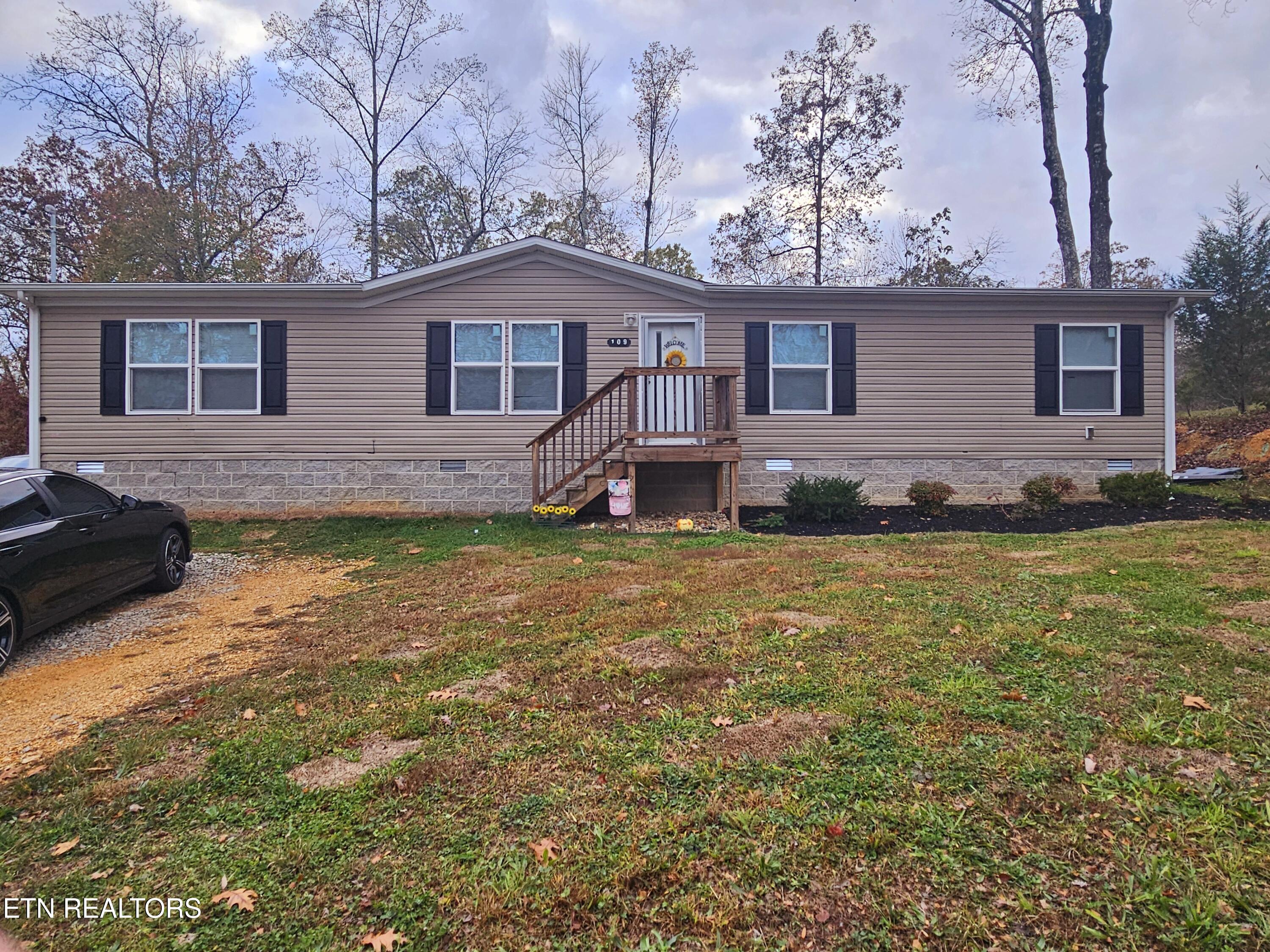 109 Winding Trail Harriman TN 37748