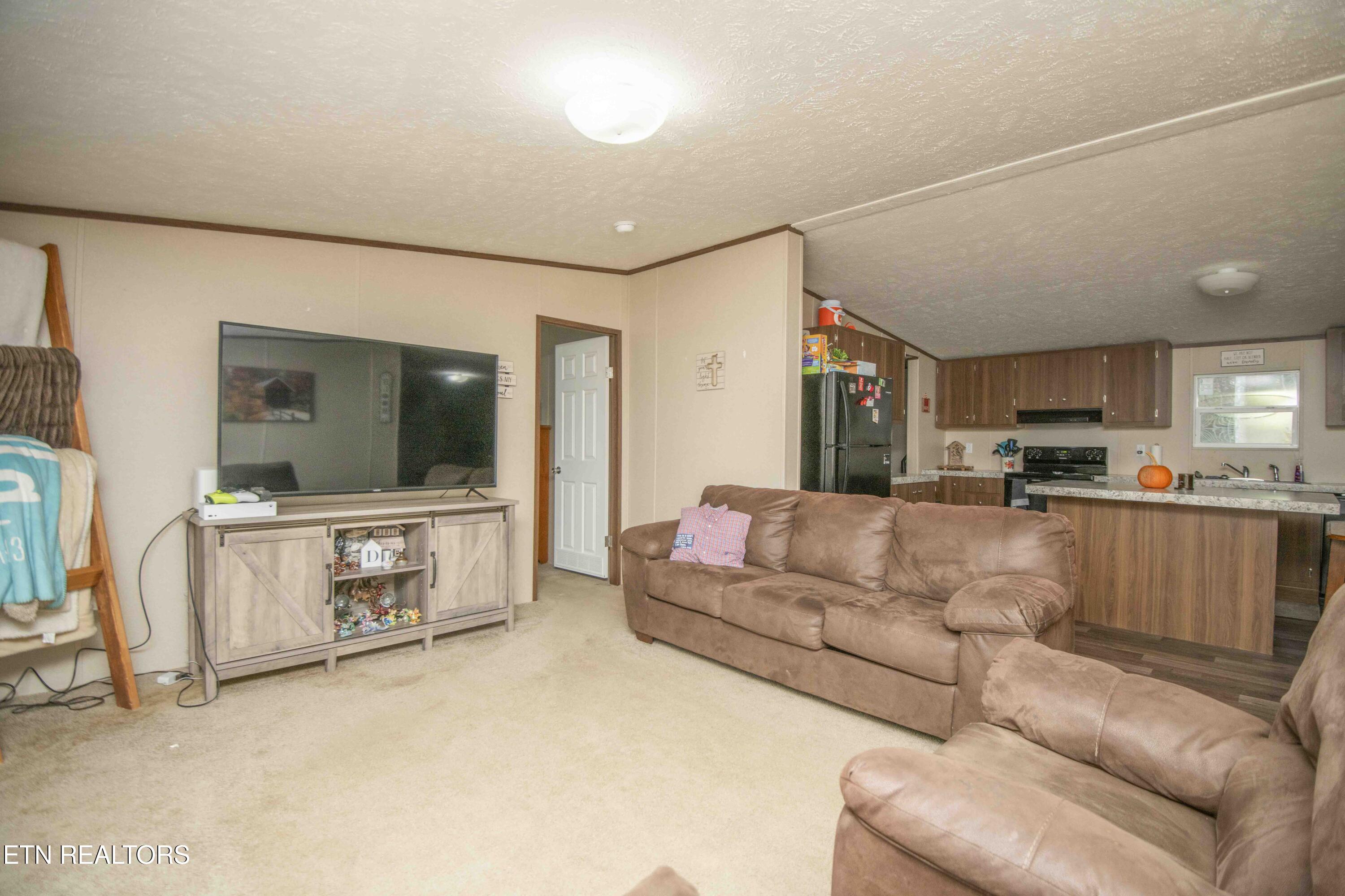 109 Winding Trail Harriman TN 37748