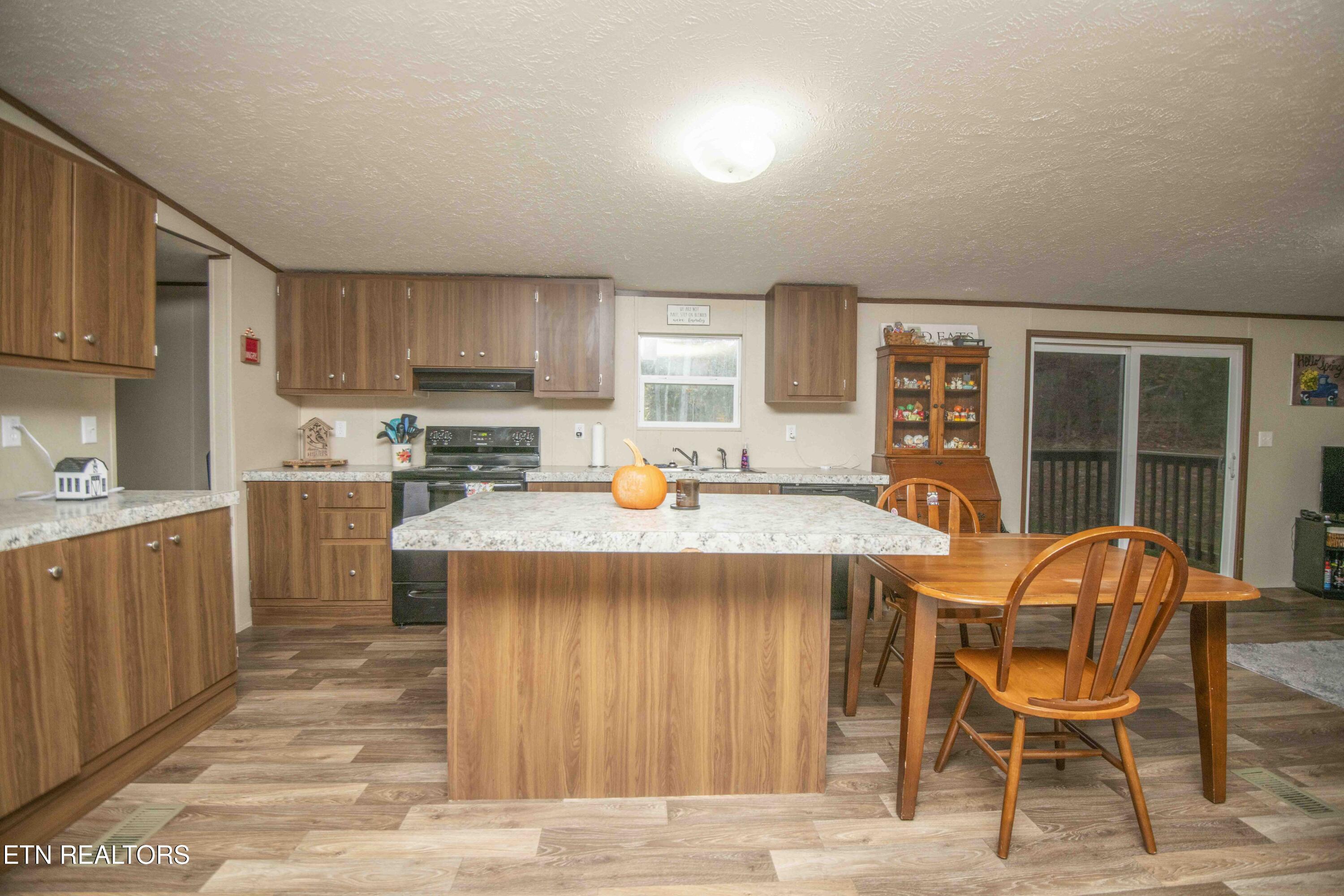 109 Winding Trail Harriman TN 37748