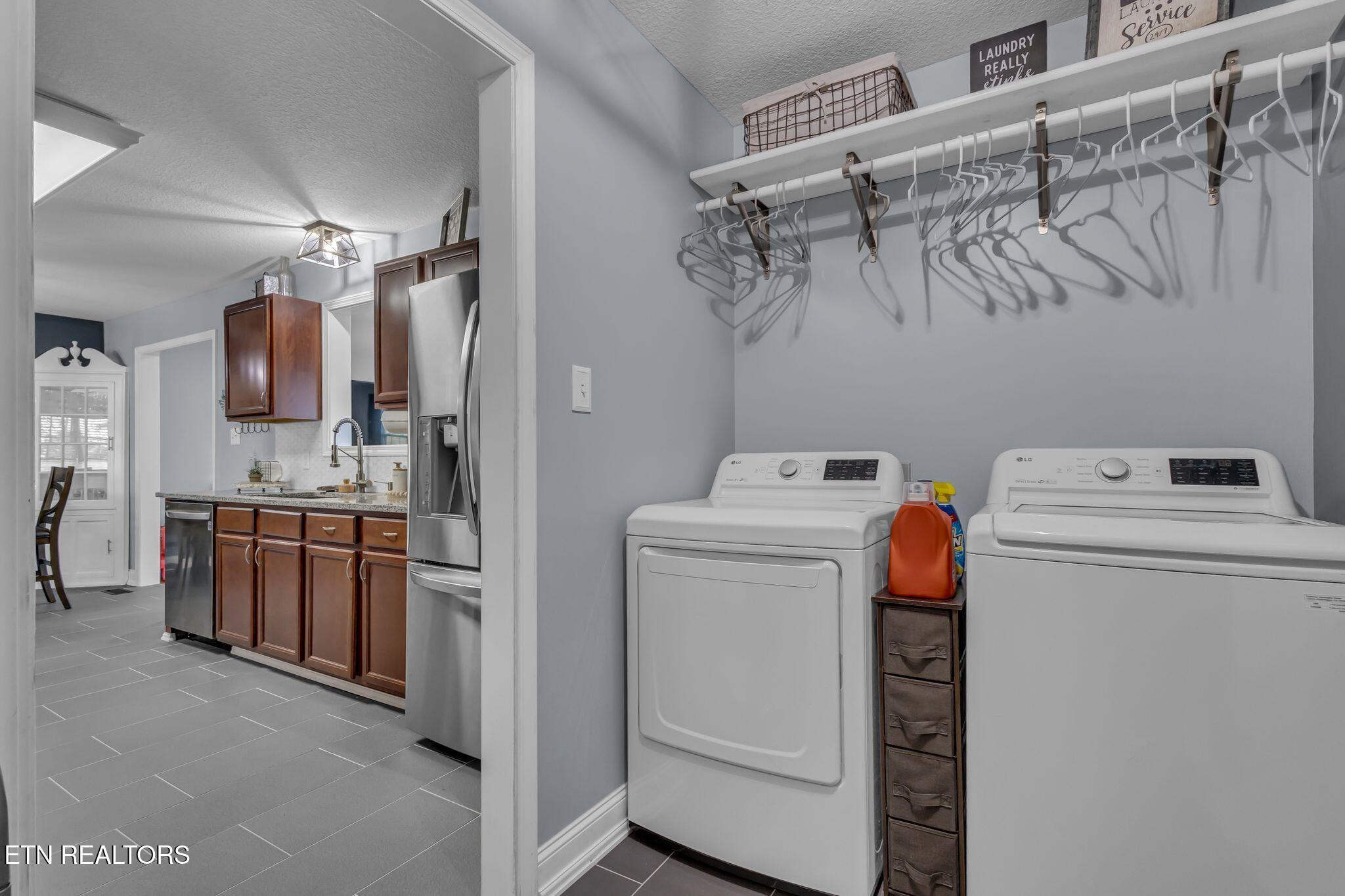 4929 Falling Star Lane Powell TN 37849