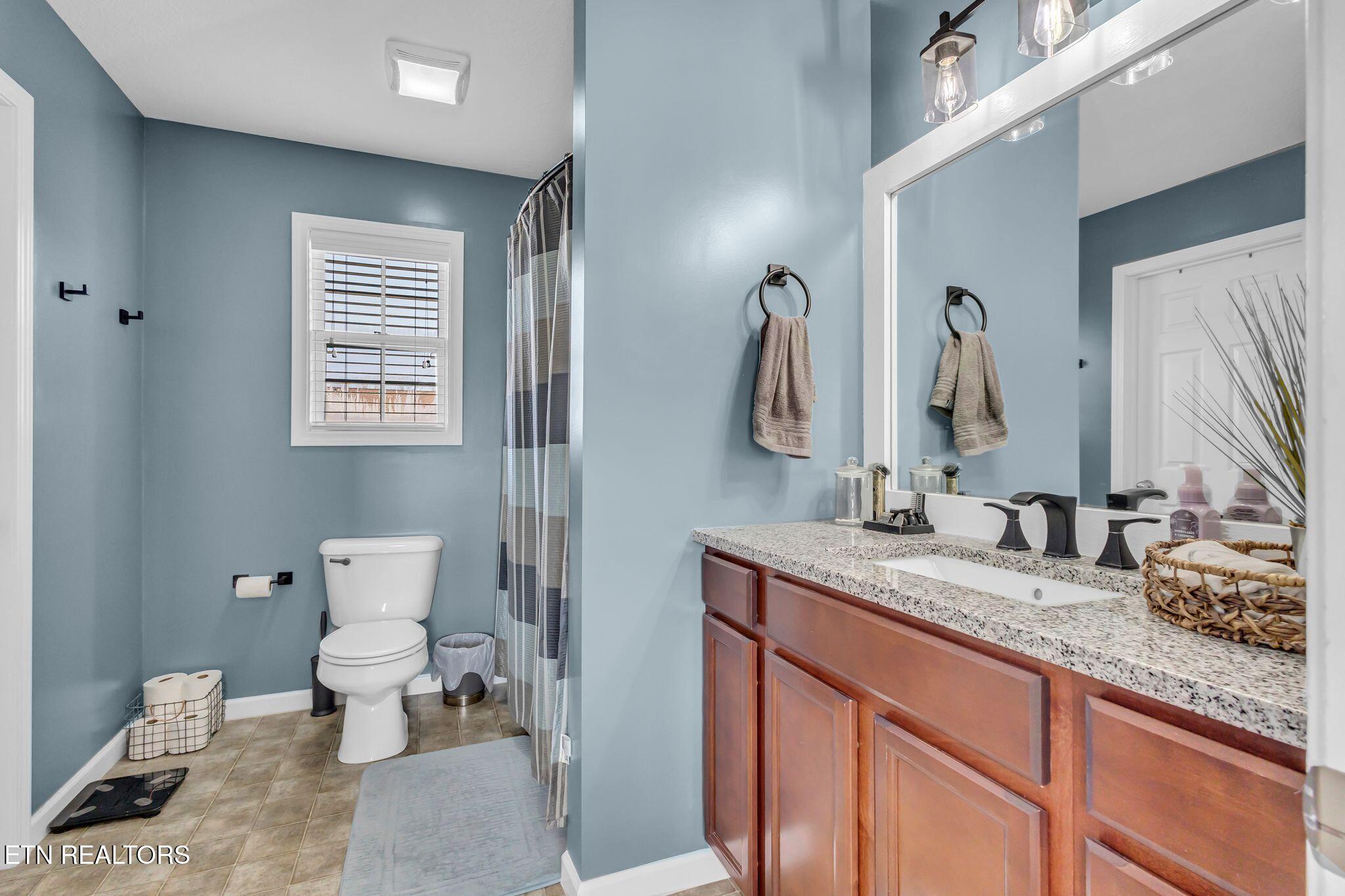 4929 Falling Star Lane Powell TN 37849