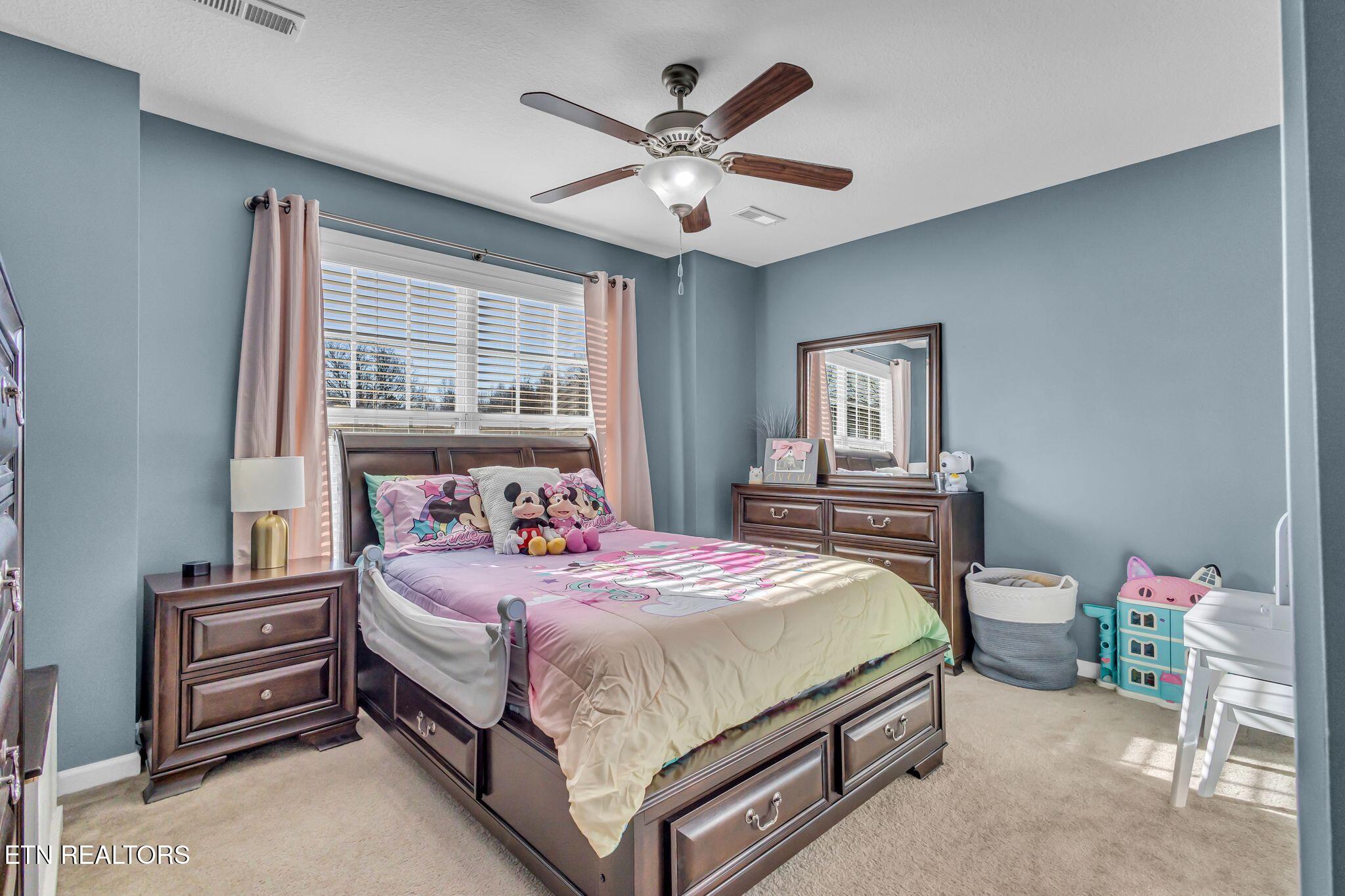 4929 Falling Star Lane Powell TN 37849