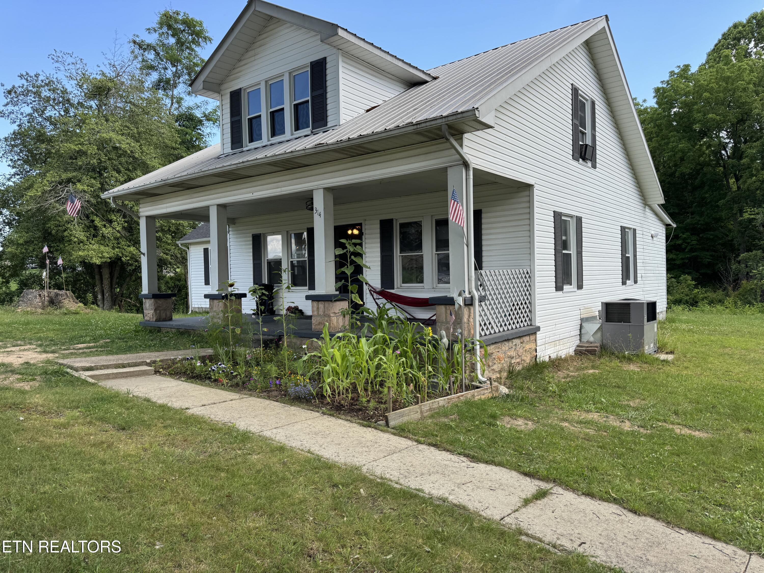 314 & 316 Wheeler Avenue Jamestown TN 38556