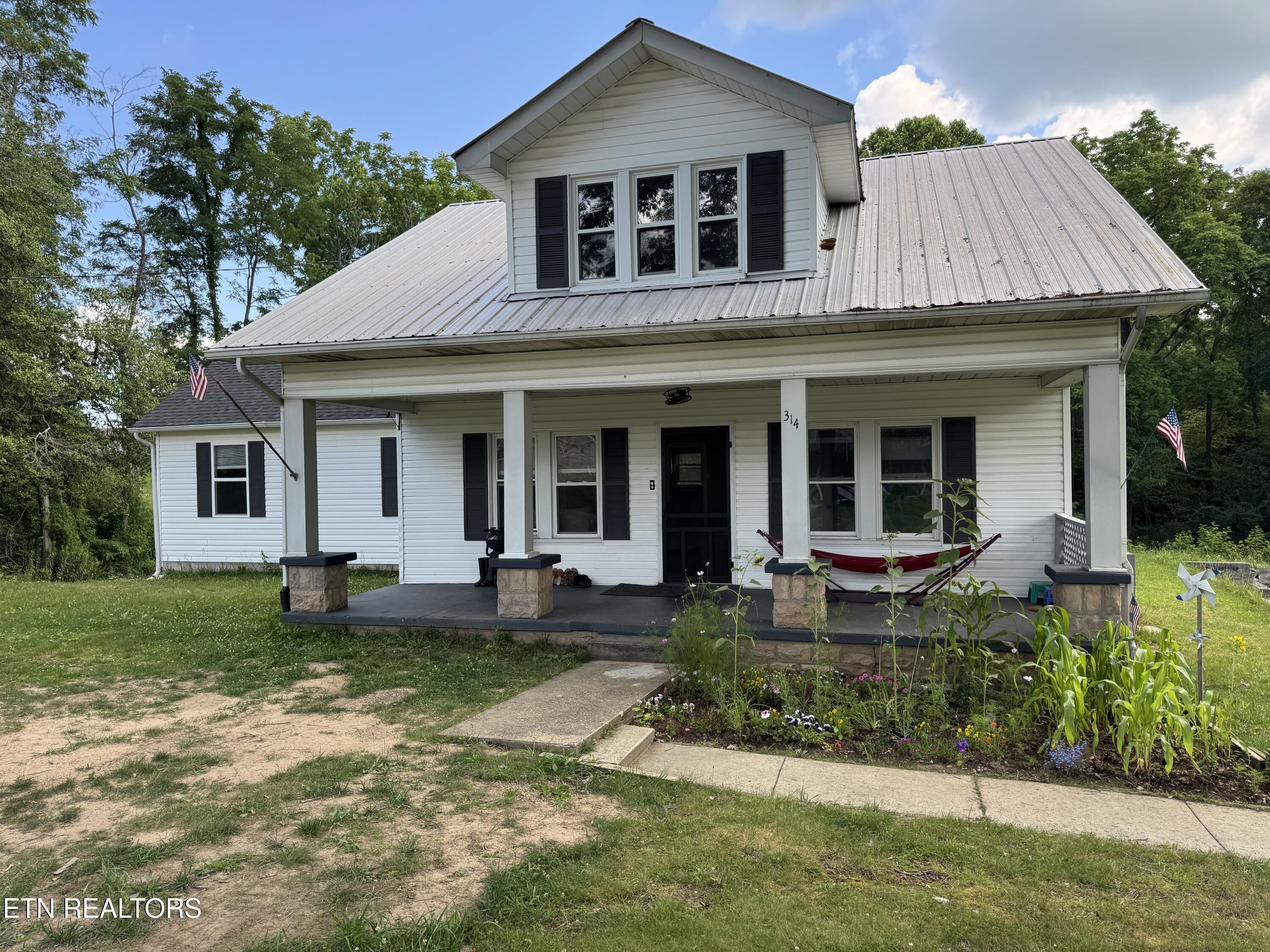 314 & 316 Wheeler Avenue Jamestown TN 38556