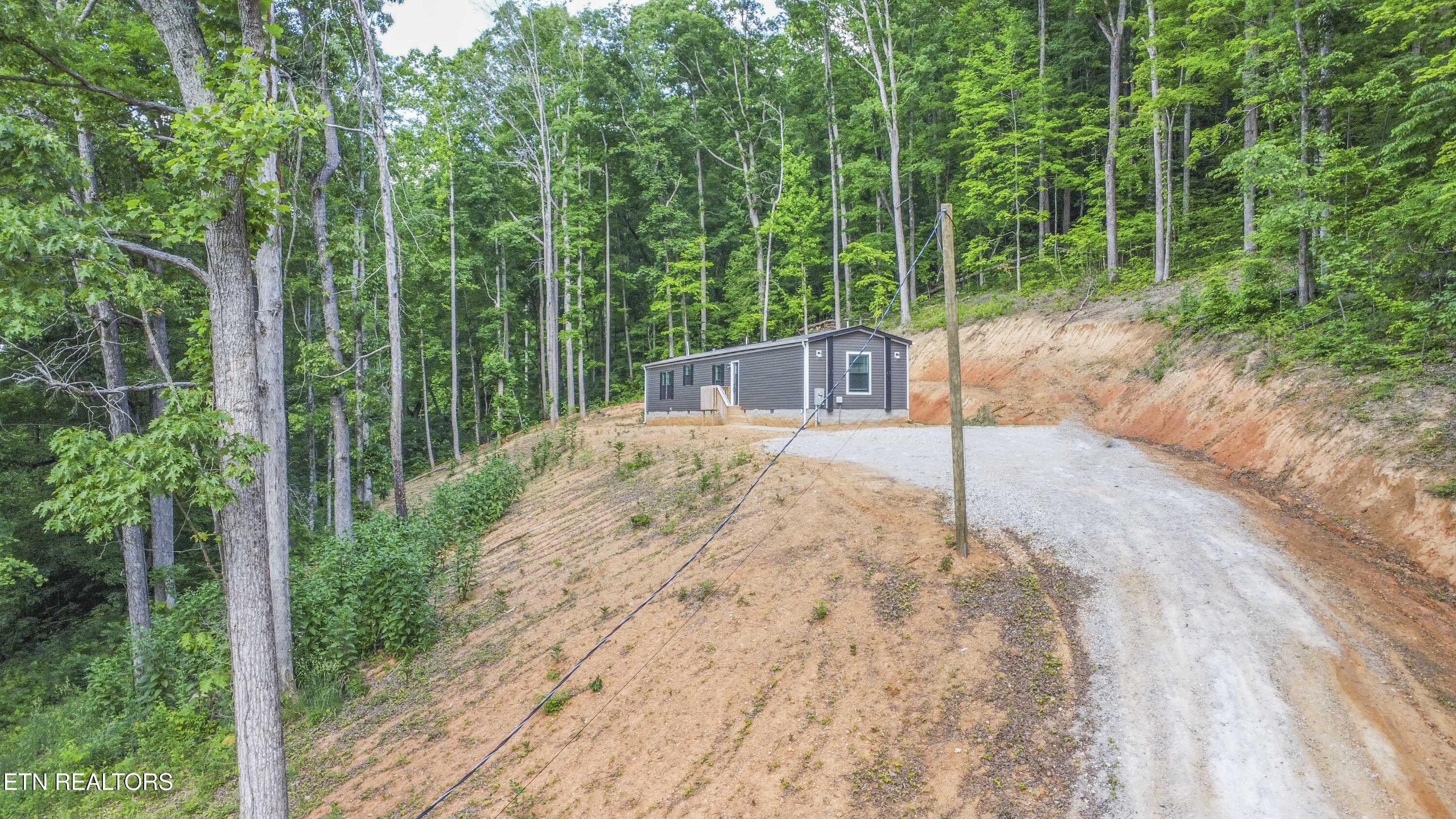 237 Johnson Valley Road Philadelphia TN 37846