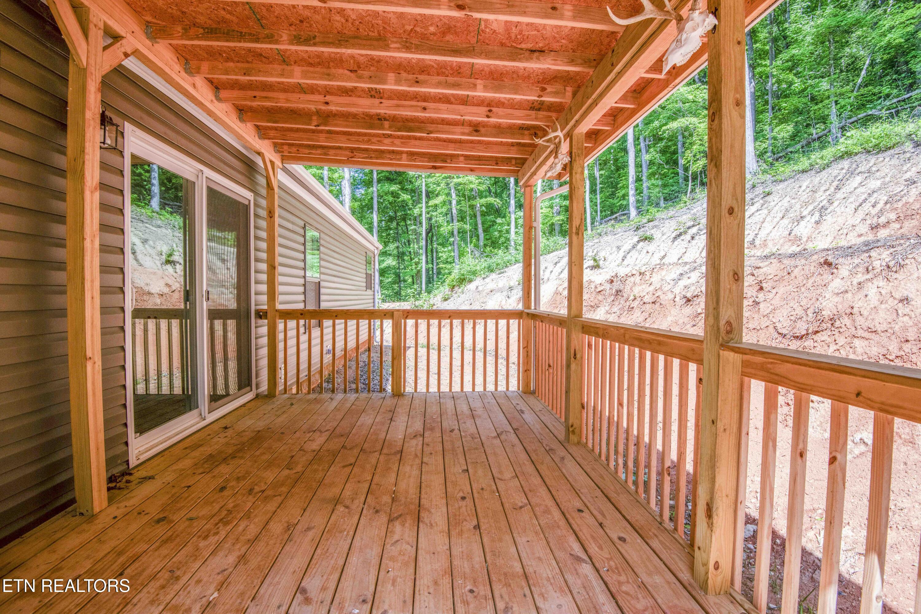 237 Johnson Valley Road Philadelphia TN 37846