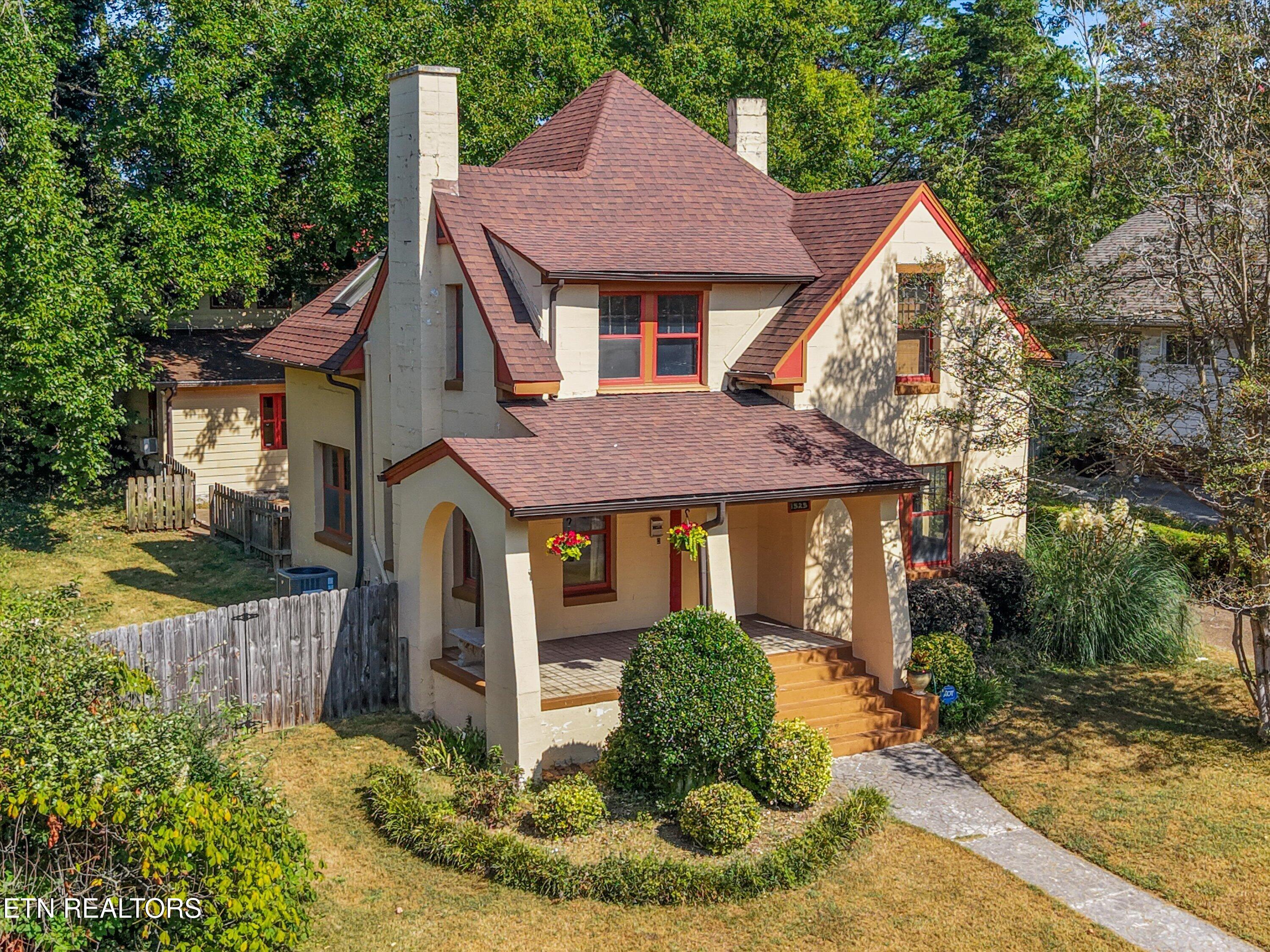1525 Branson Avenue Knoxville TN 37917