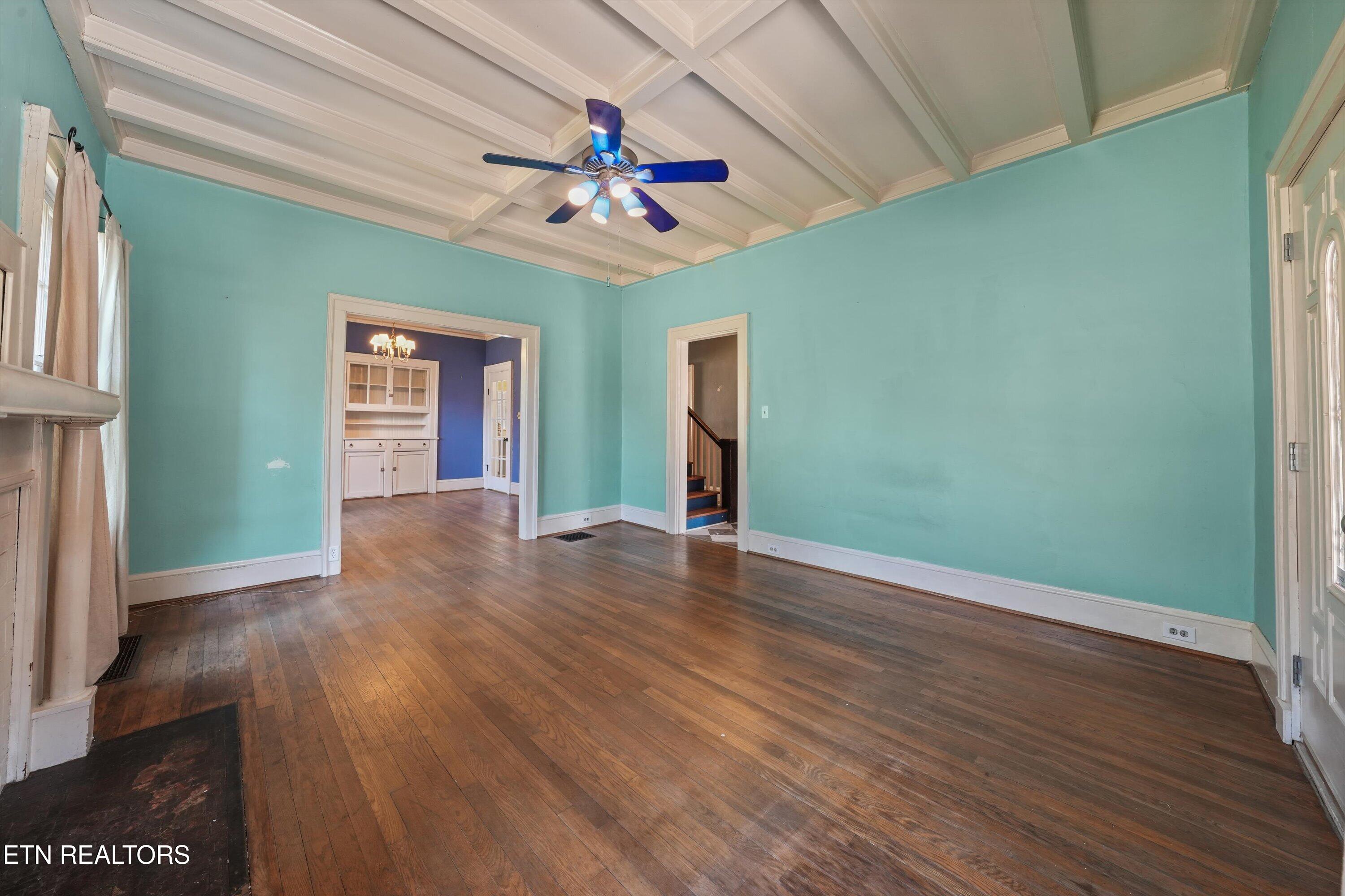 1525 Branson Avenue Knoxville TN 37917
