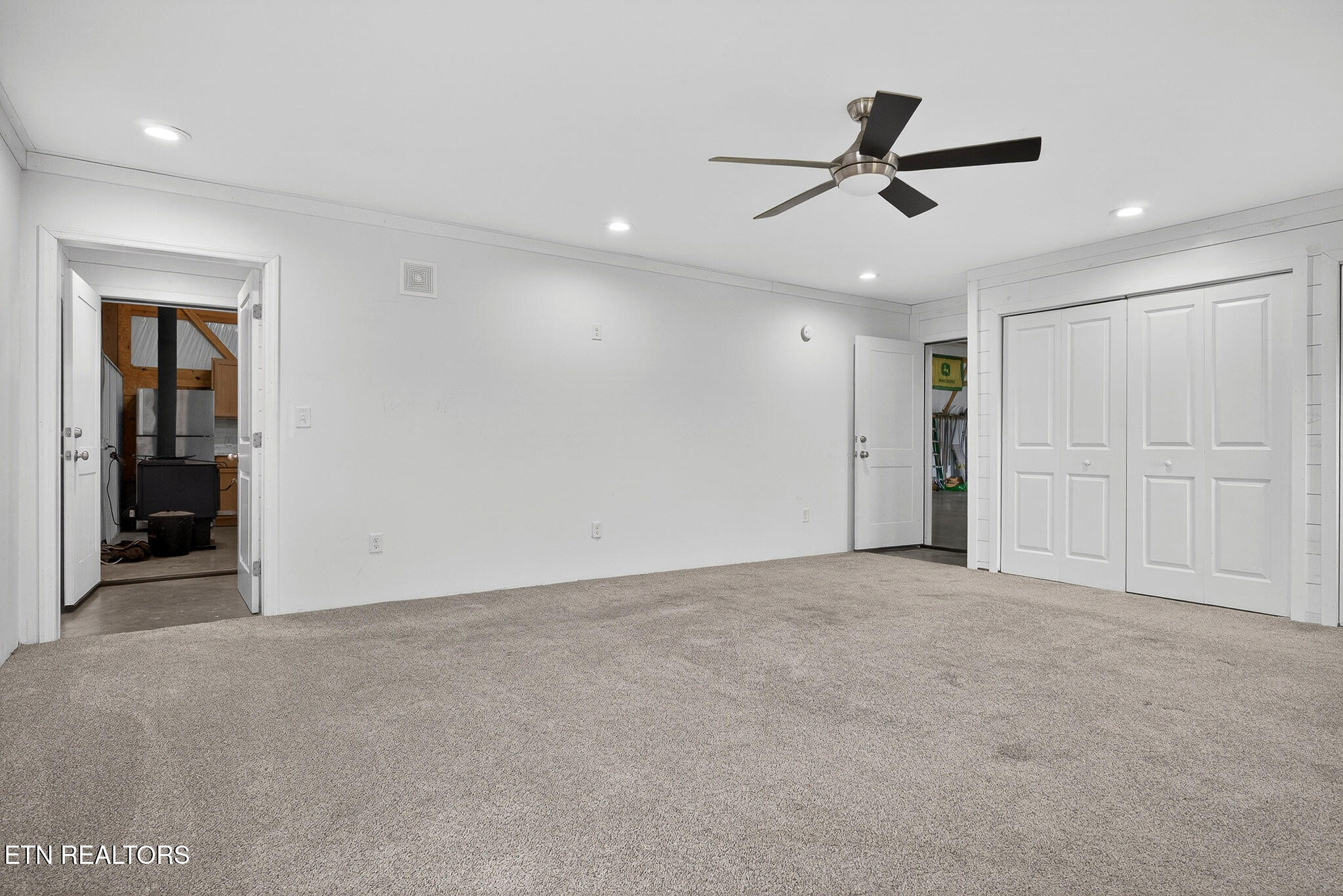 200 Max Lane Rickman TN 38580