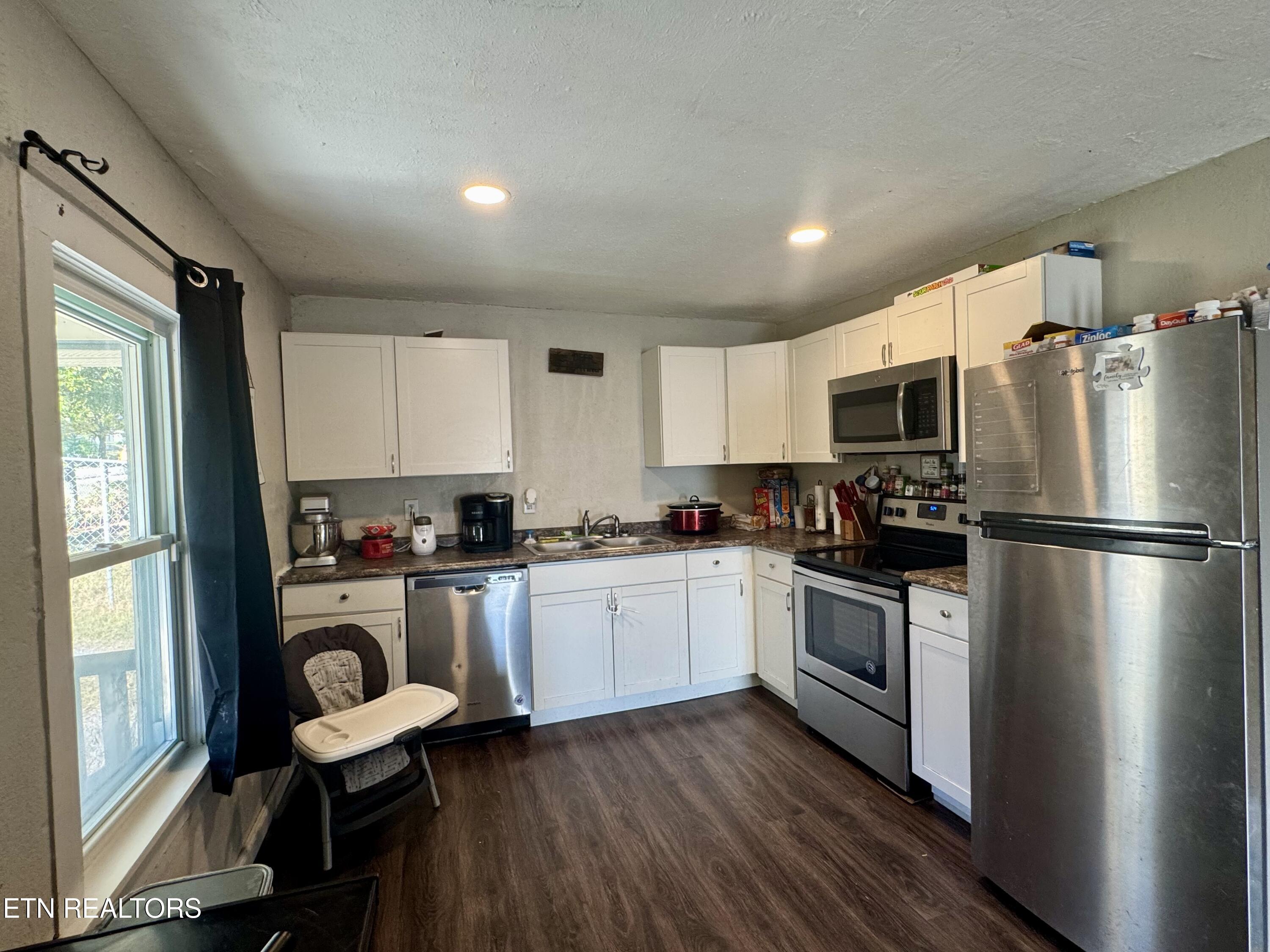 508 E Hemlock Street Lafollette TN 37766