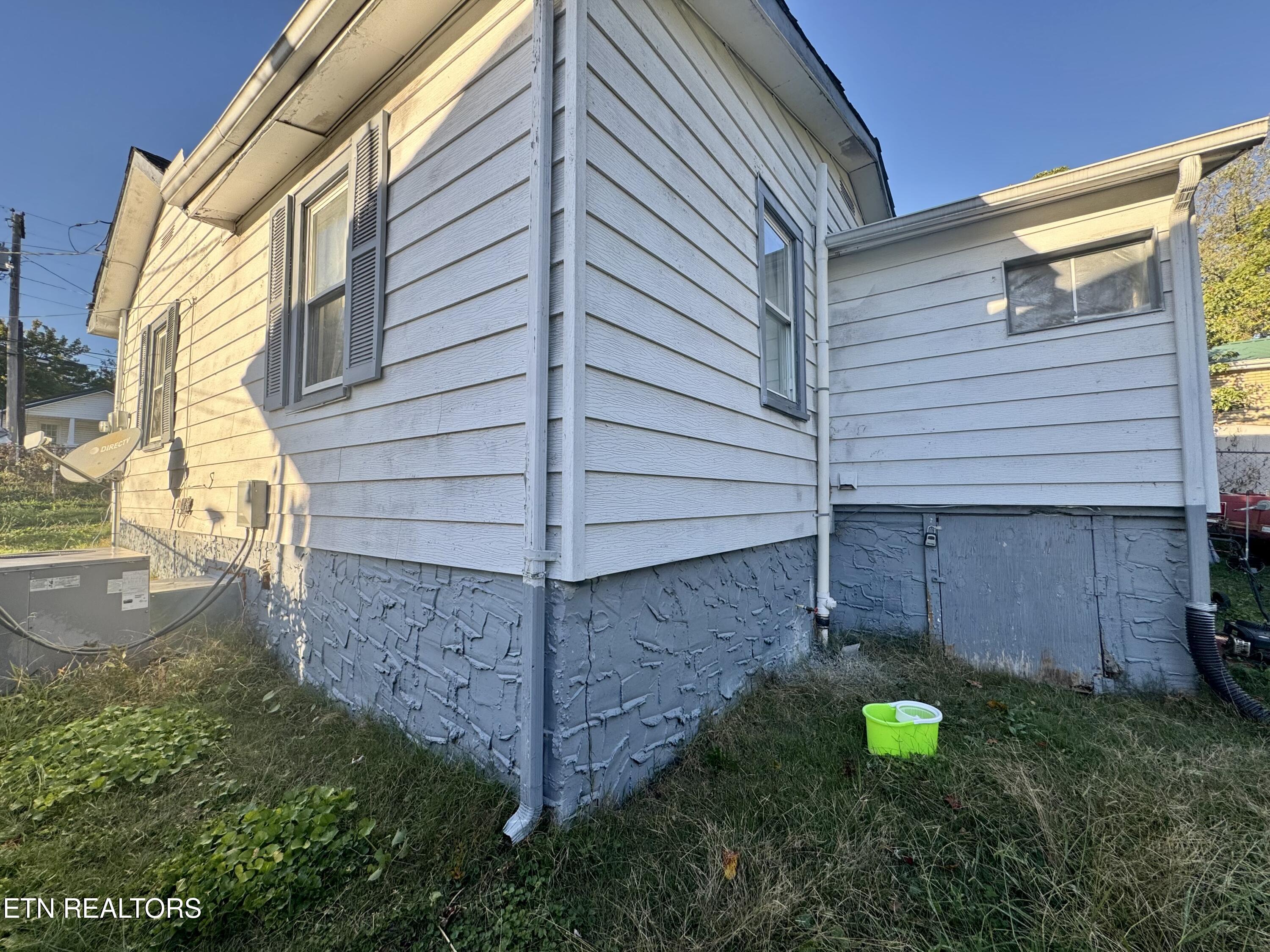 508 E Hemlock Street Lafollette TN 37766