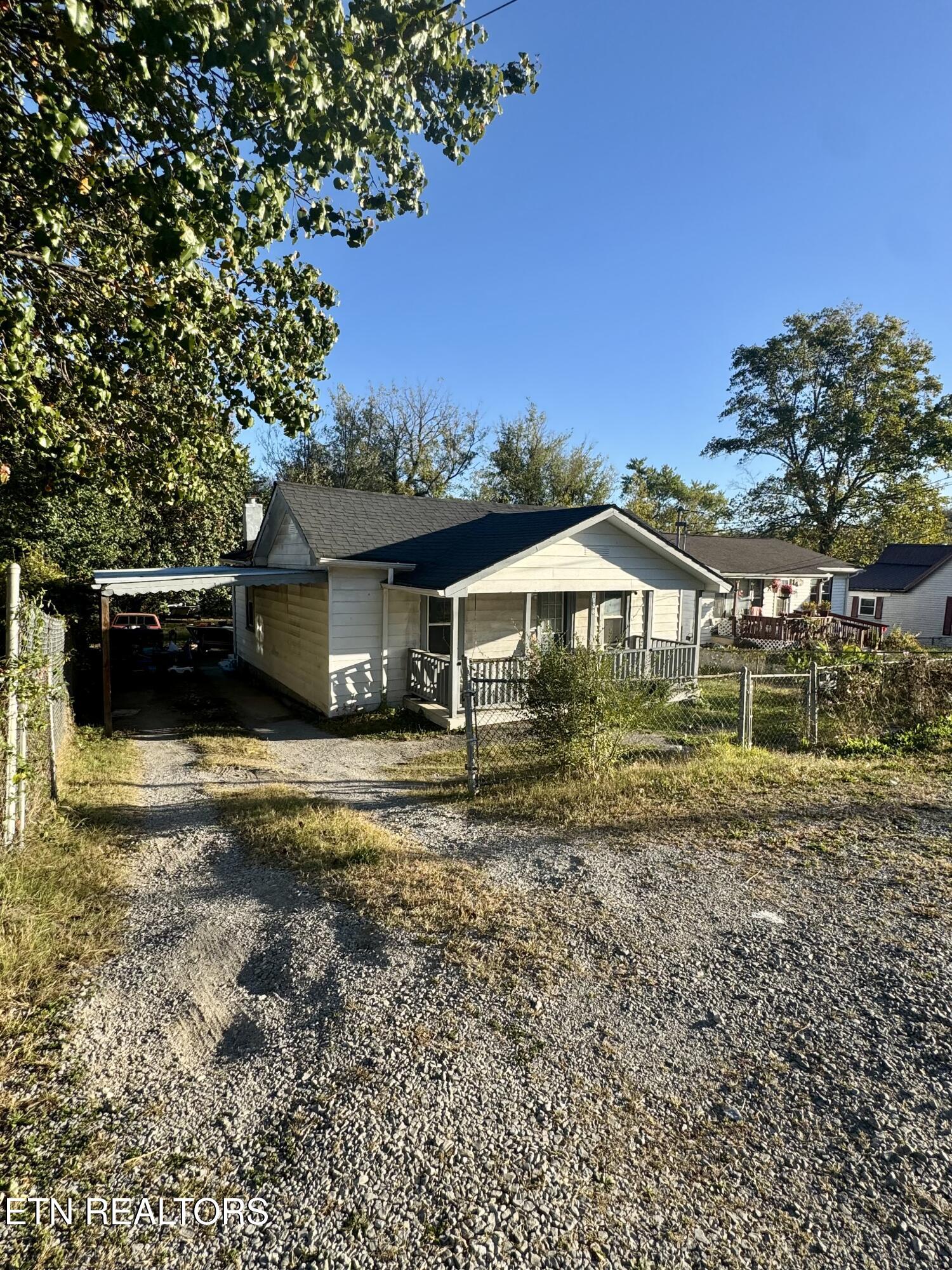 508 E Hemlock Street Lafollette TN 37766