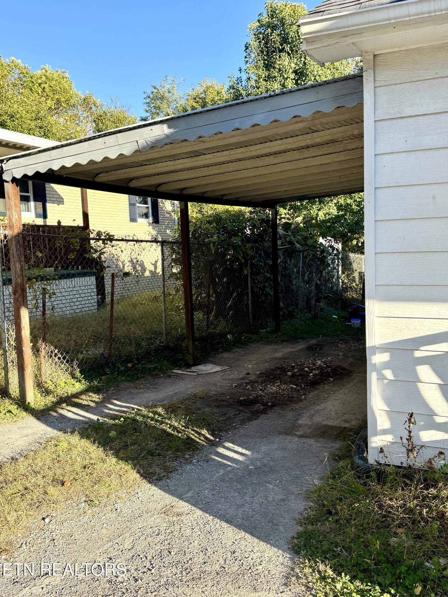 508 E Hemlock Street Lafollette TN 37766