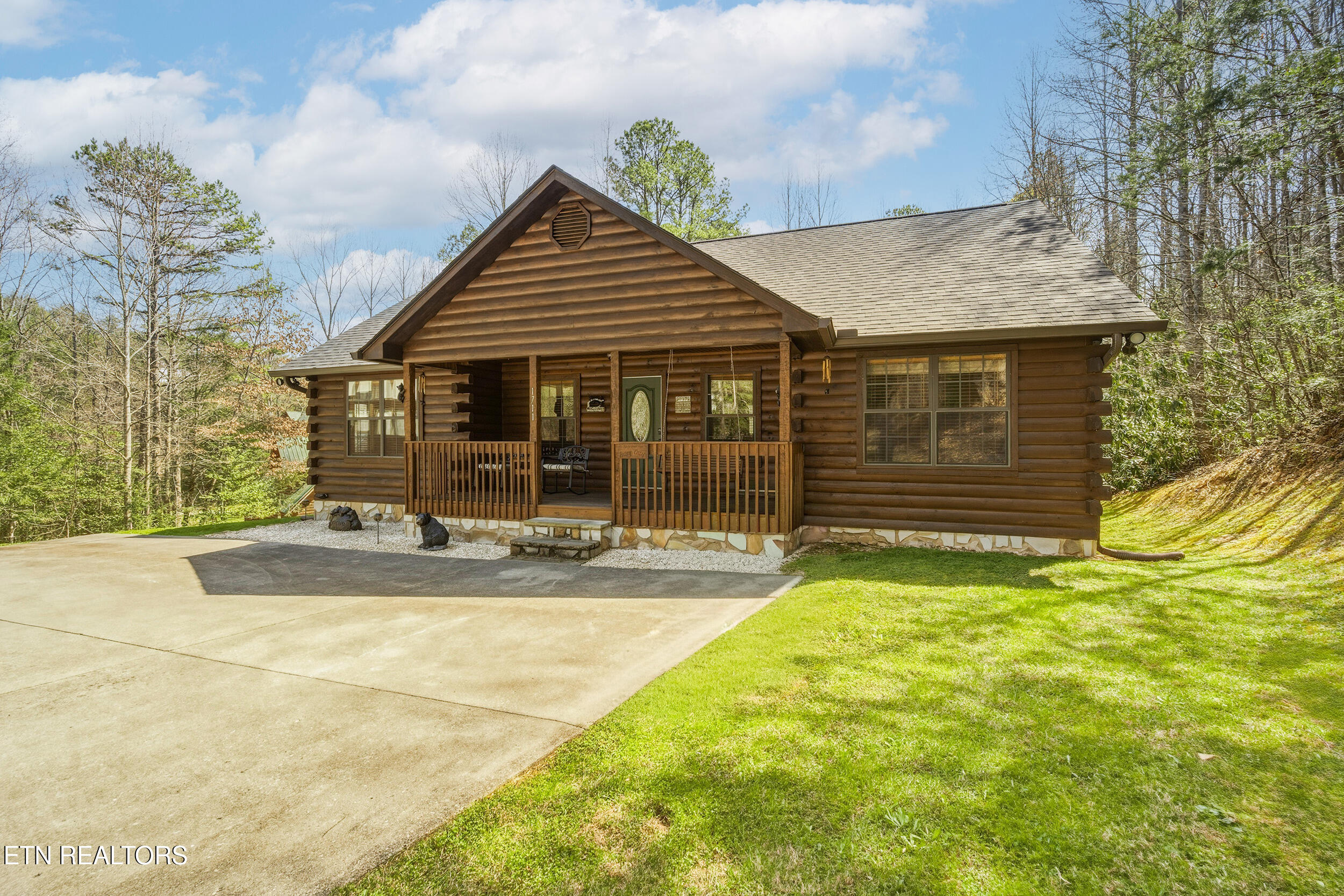 1711 Brent Hills Boulevard Gatlinburg TN 37738