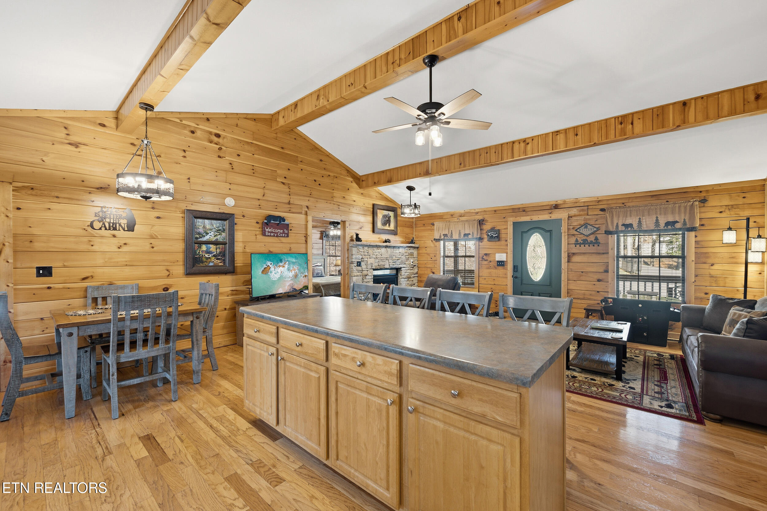 1711 Brent Hills Boulevard Gatlinburg TN 37738