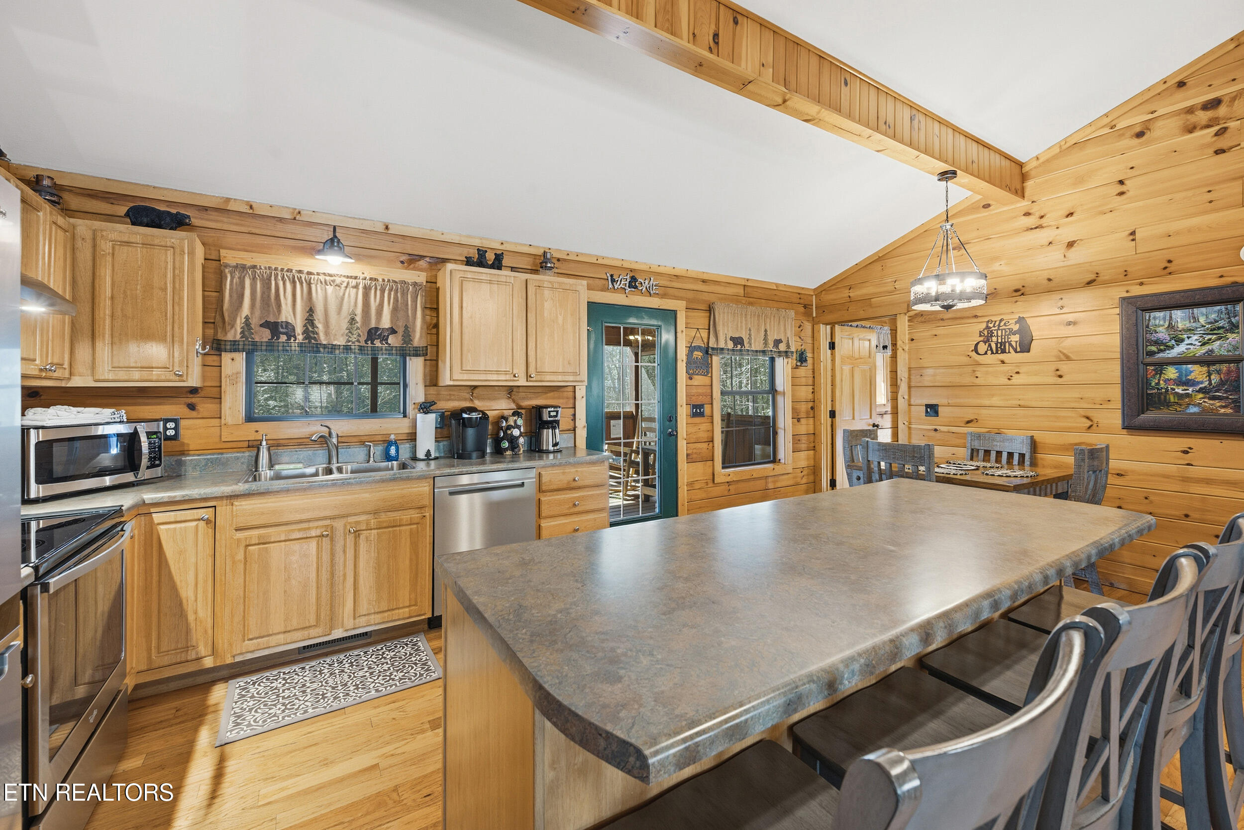 1711 Brent Hills Boulevard Gatlinburg TN 37738