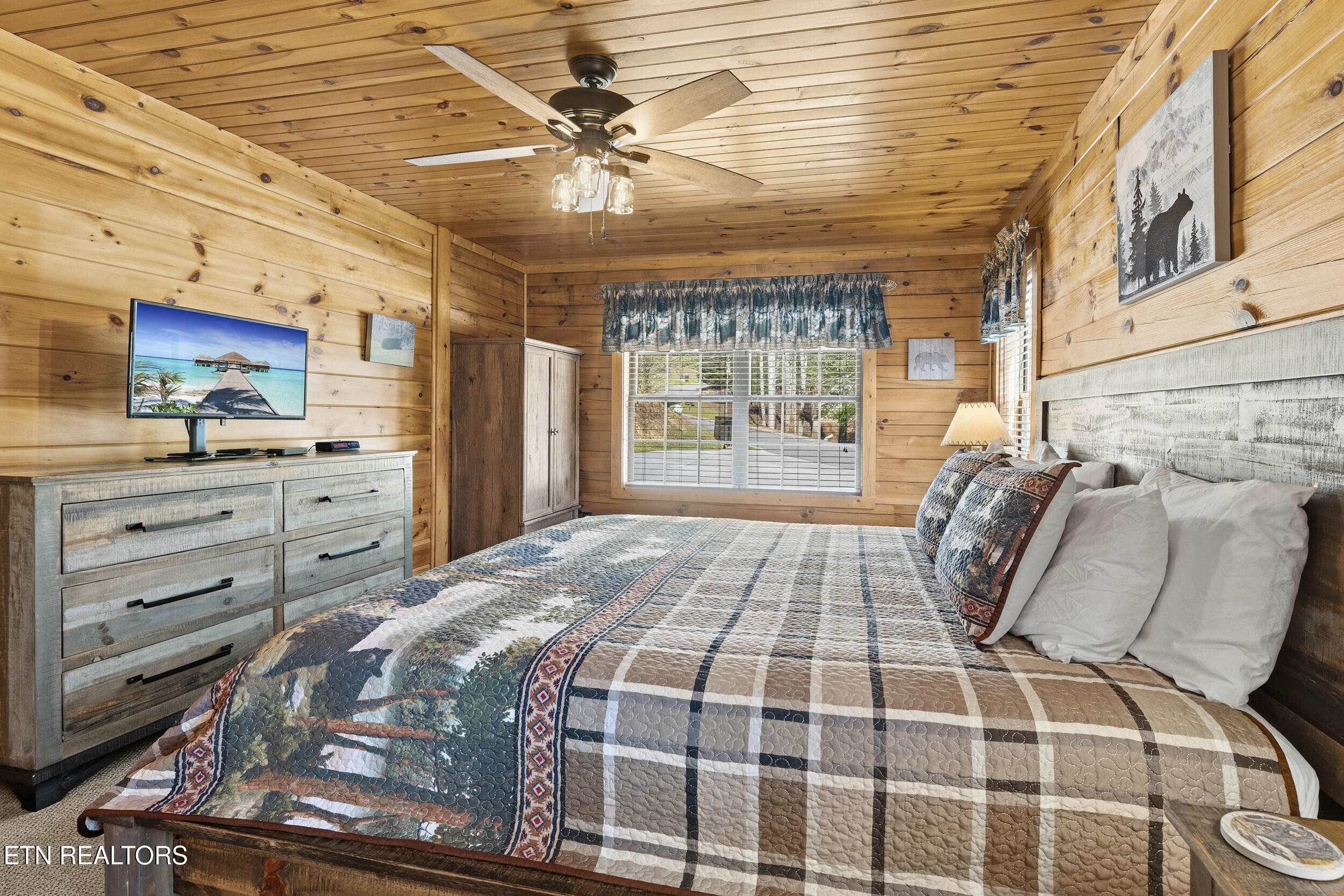 1711 Brent Hills Boulevard Gatlinburg TN 37738