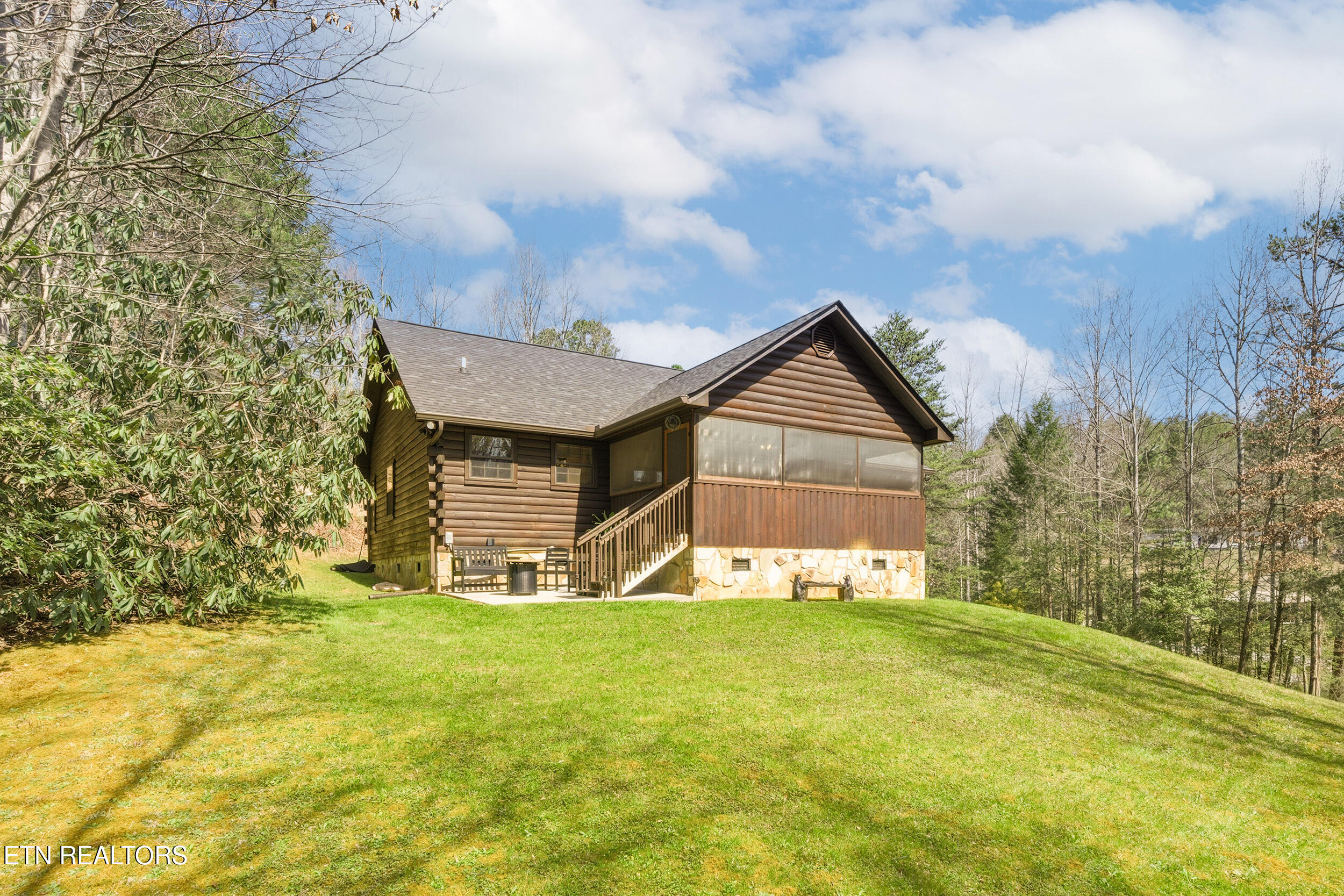 1711 Brent Hills Boulevard Gatlinburg TN 37738