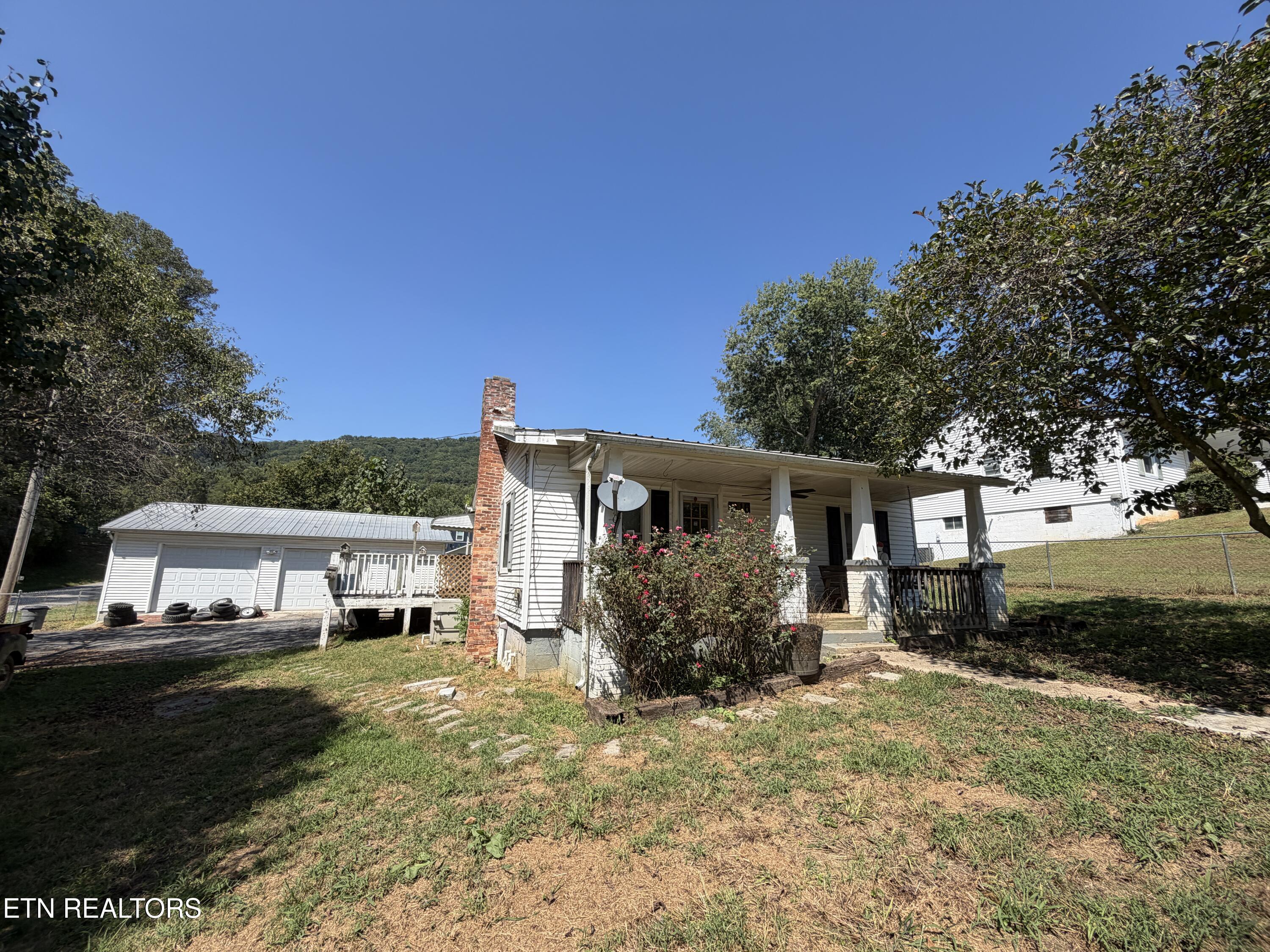 1116 W Walden Street Lafollette TN 37766