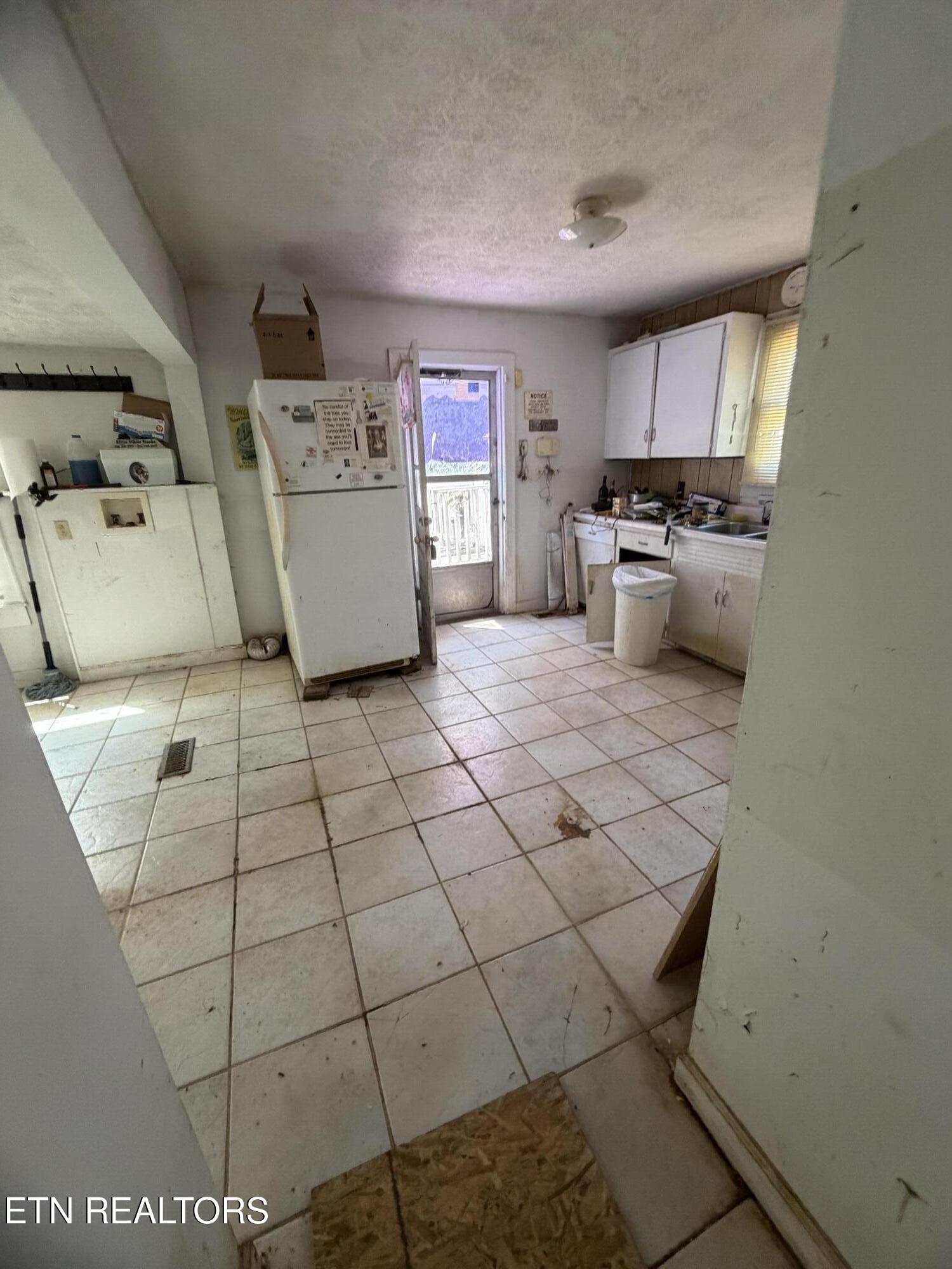 1116 W Walden Street Lafollette TN 37766