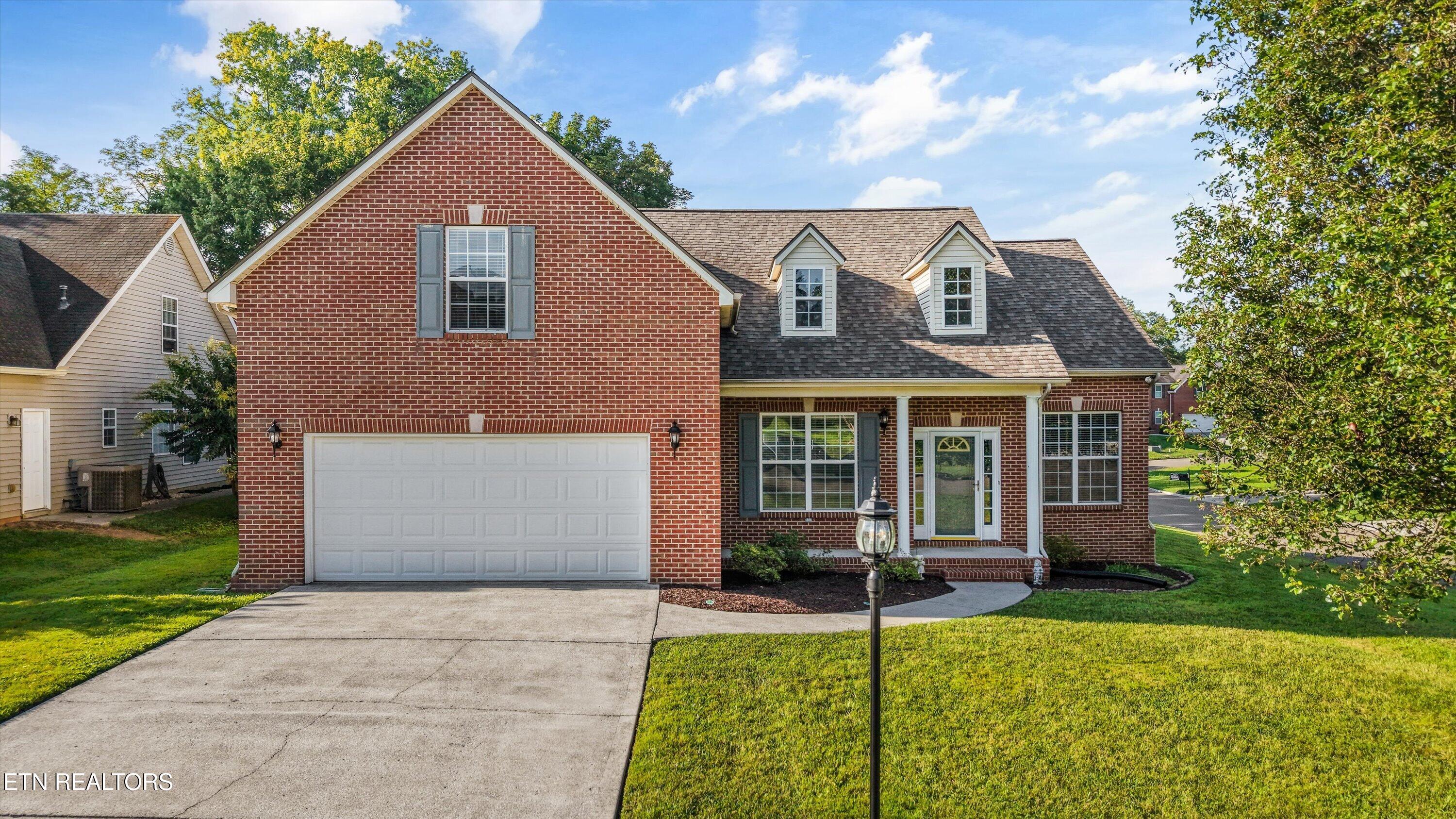 7512 Cherry Blossom Lane Knoxville TN 37931