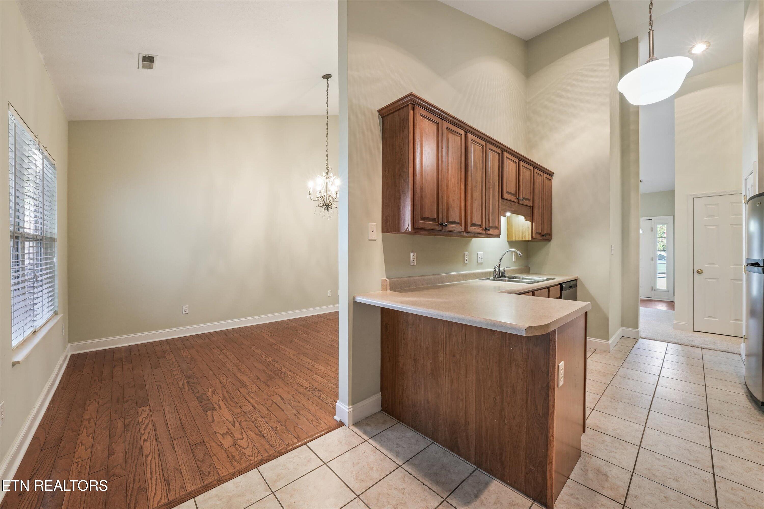 7512 Cherry Blossom Lane Knoxville TN 37931