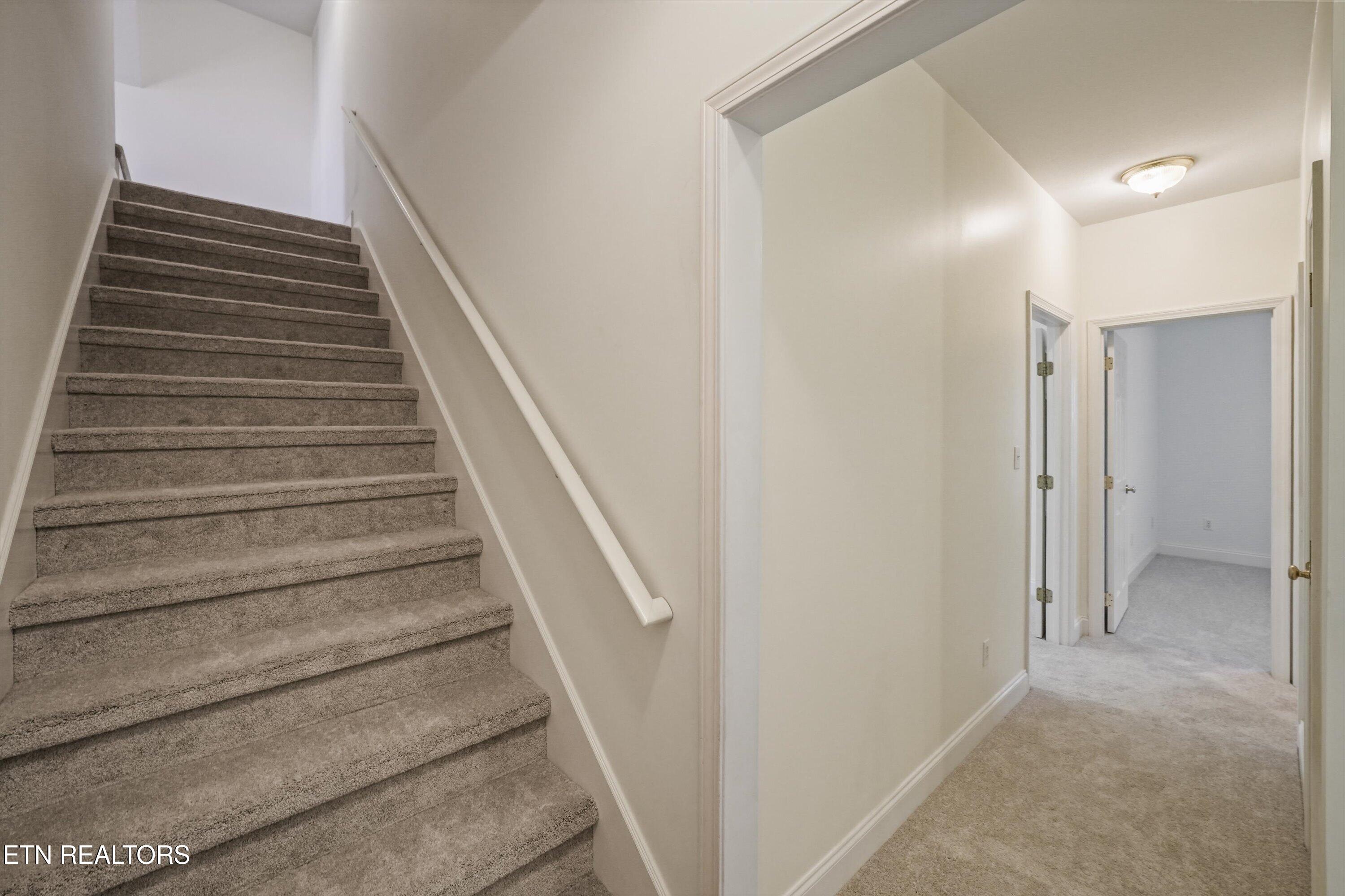 7512 Cherry Blossom Lane Knoxville TN 37931