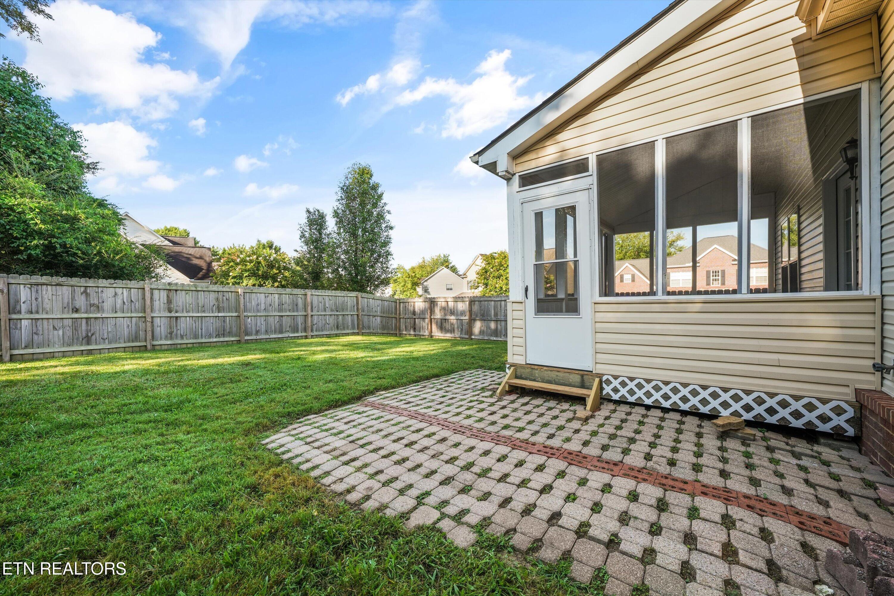7512 Cherry Blossom Lane Knoxville TN 37931