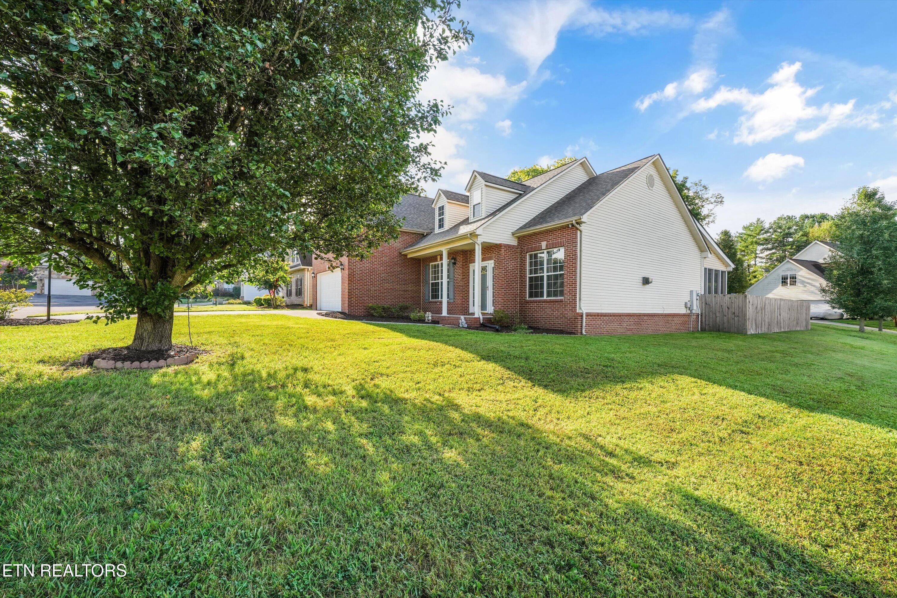 7512 Cherry Blossom Lane Knoxville TN 37931