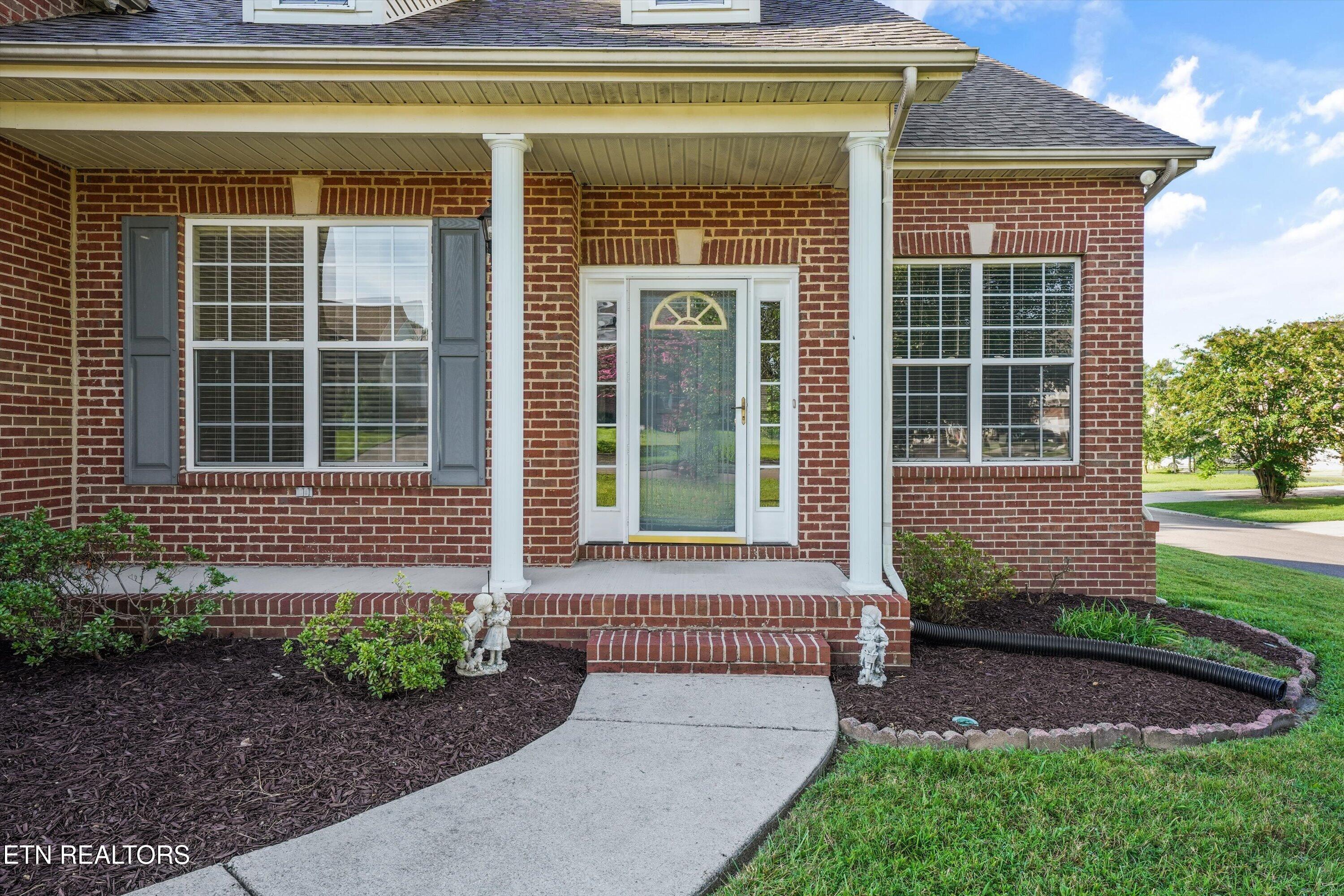 7512 Cherry Blossom Lane Knoxville TN 37931
