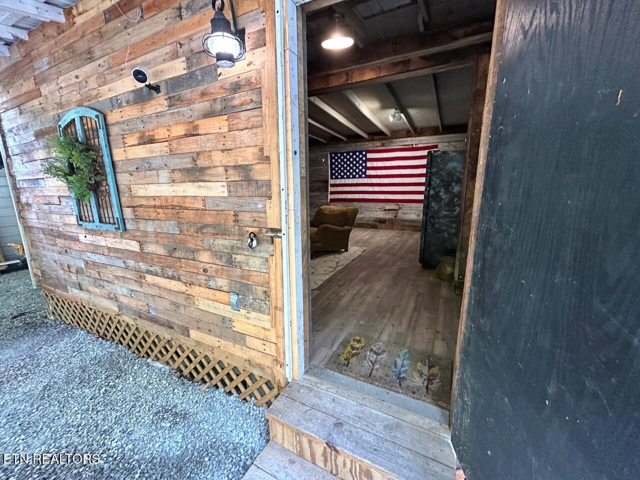 222 Stinking Creek Road Lafollette TN 37766