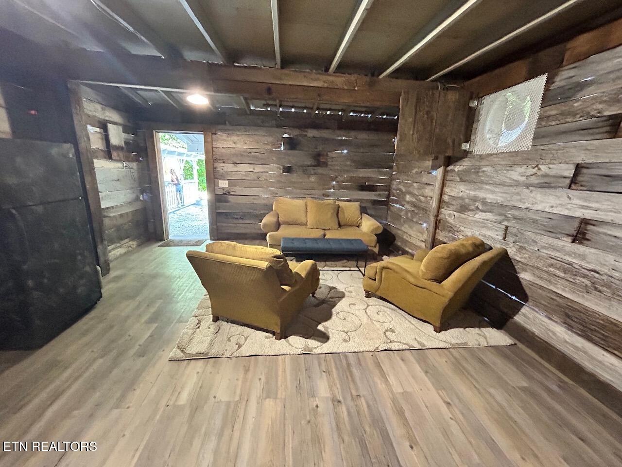 222 Stinking Creek Road Lafollette TN 37766