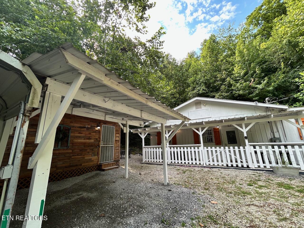 222 Stinking Creek Road Lafollette TN 37766