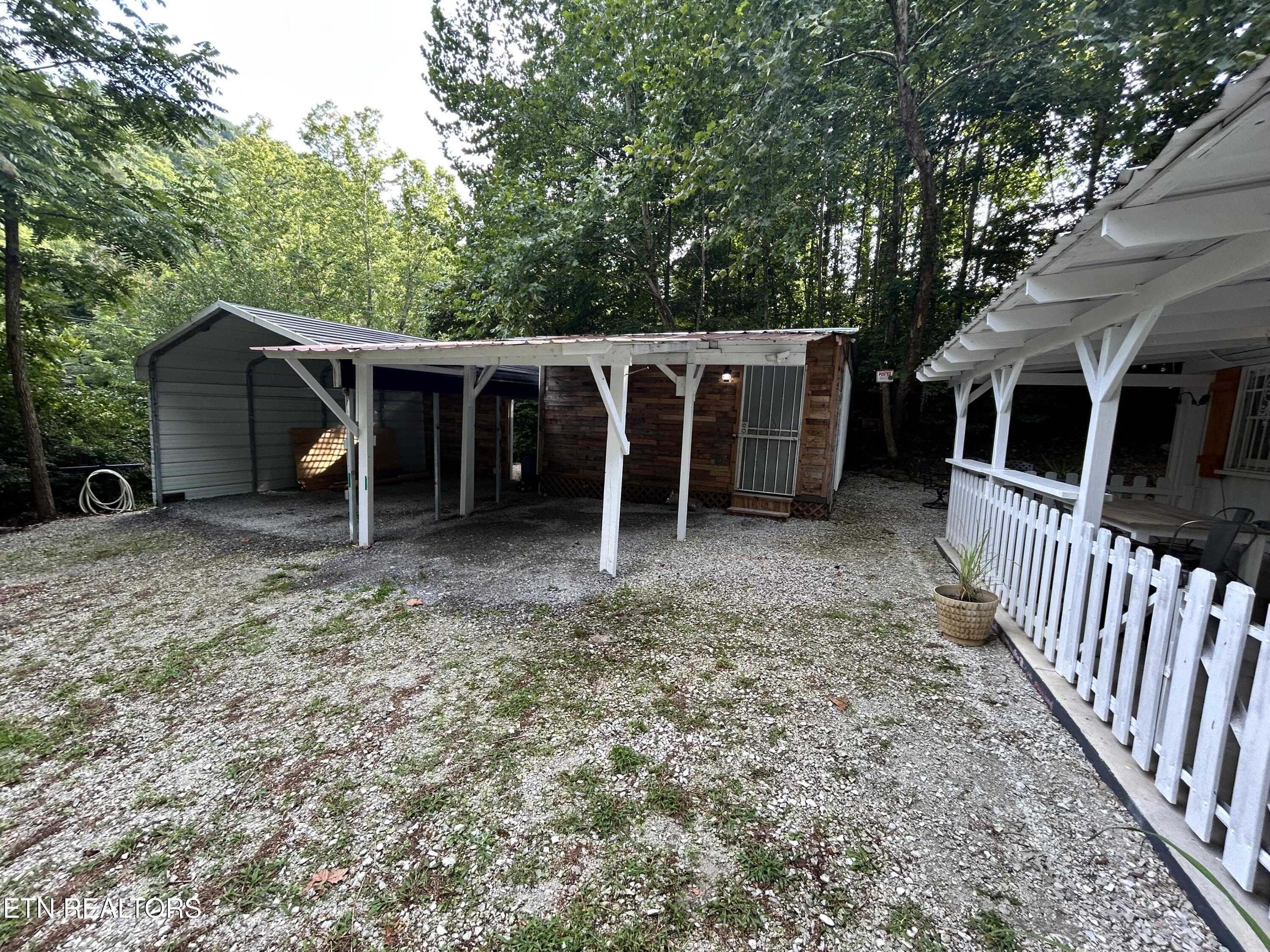 222 Stinking Creek Road Lafollette TN 37766