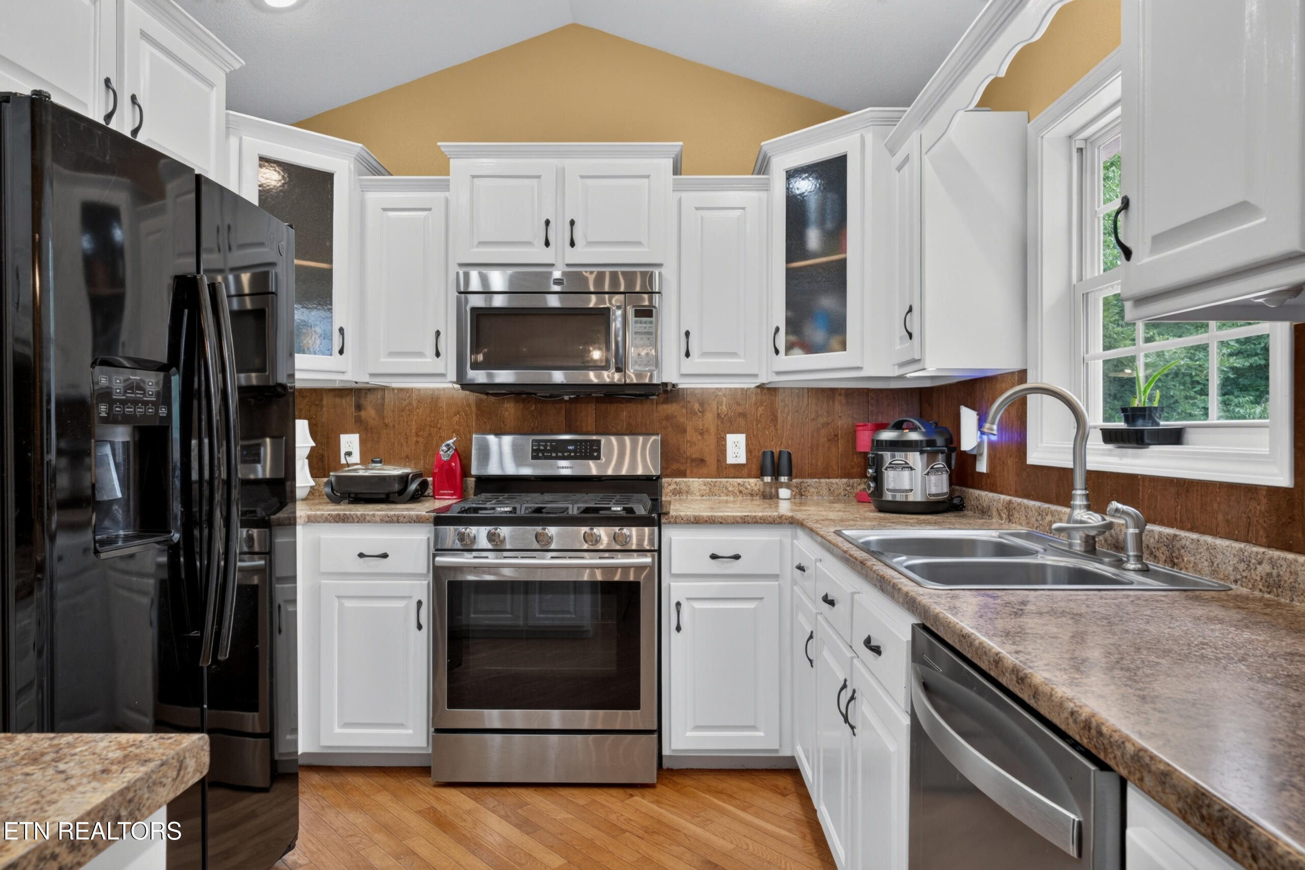 1044 Ackia Drive Crossville TN 38572