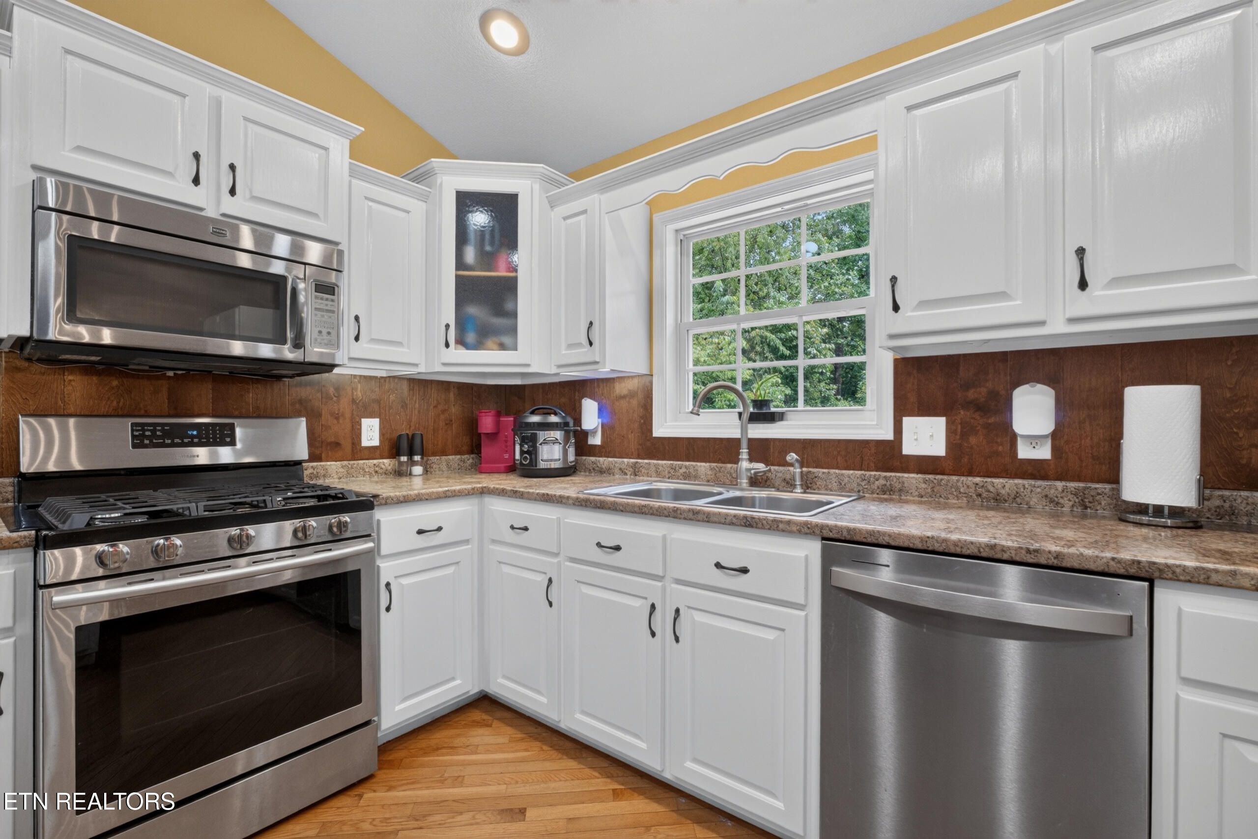 1044 Ackia Drive Crossville TN 38572