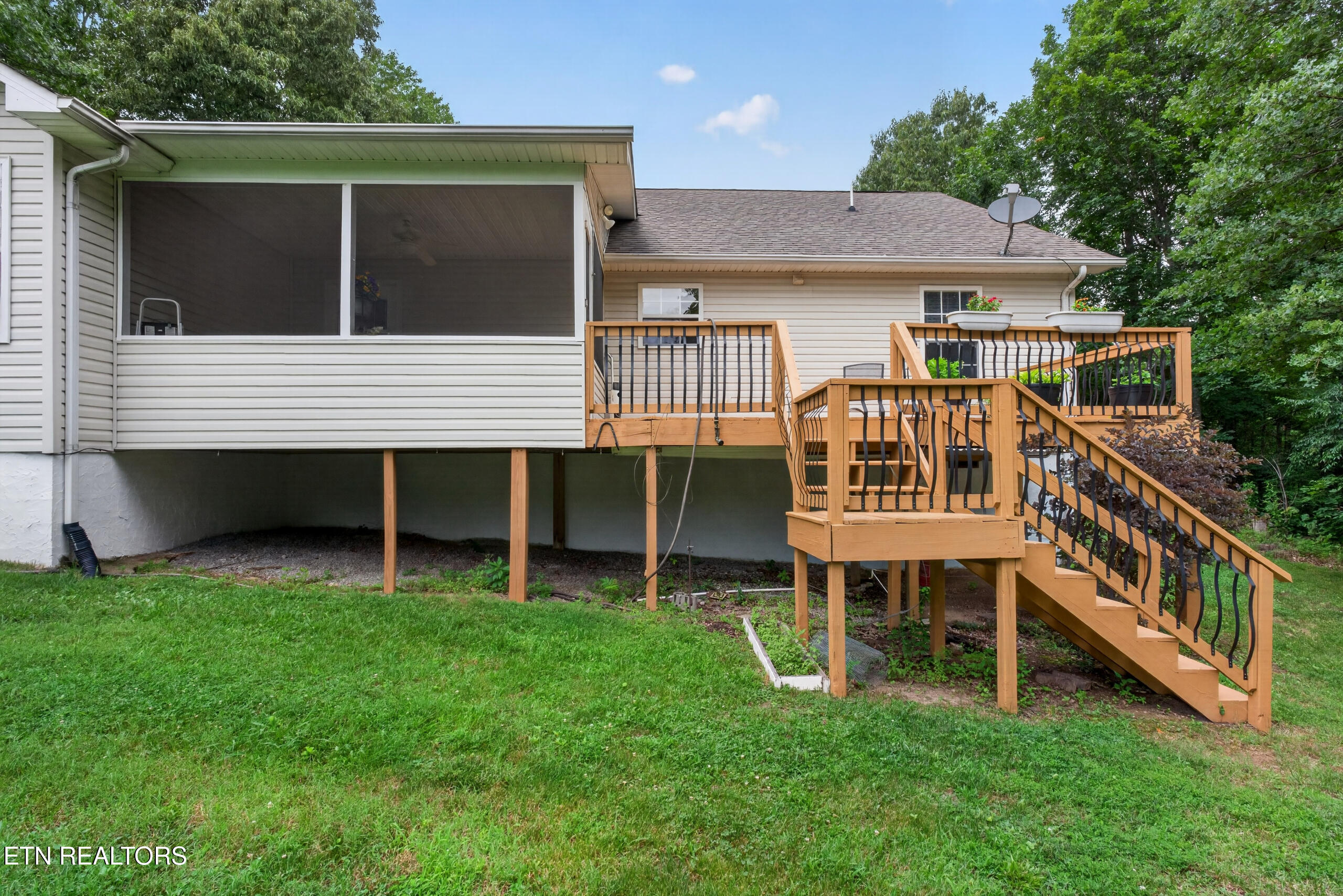 1044 Ackia Drive Crossville TN 38572