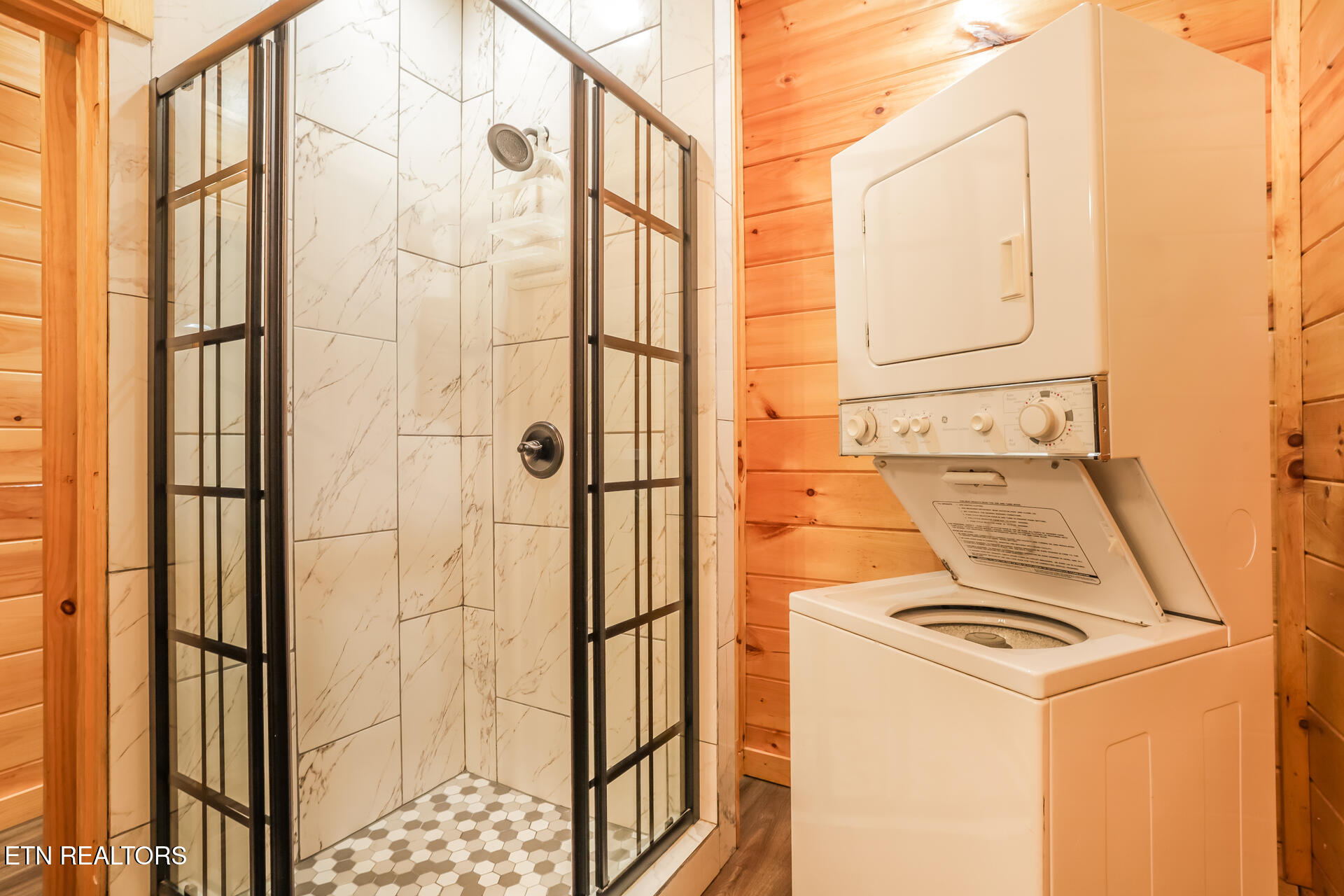 866 Cabin Creek Way Sevierville TN 37862