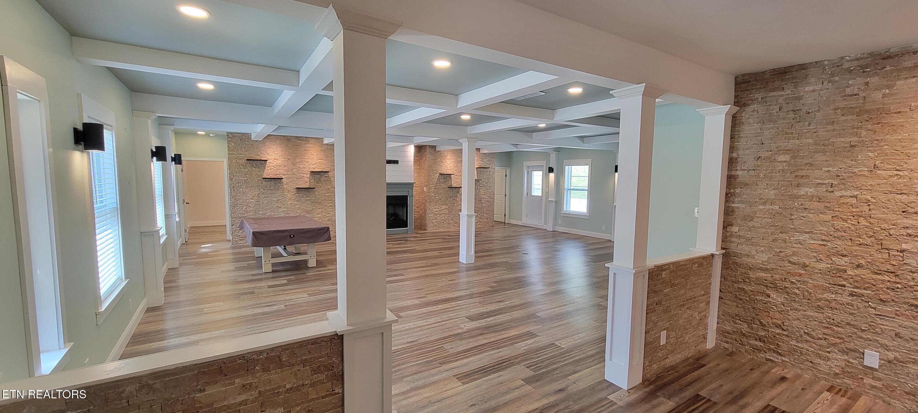 413 Hollingsworth Circle Clinton TN 37716